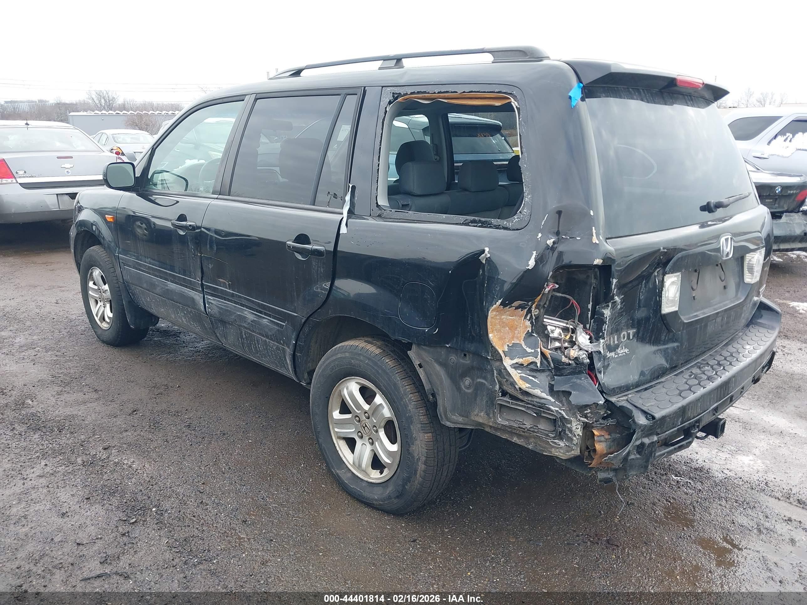 HONDA PILOT image 3