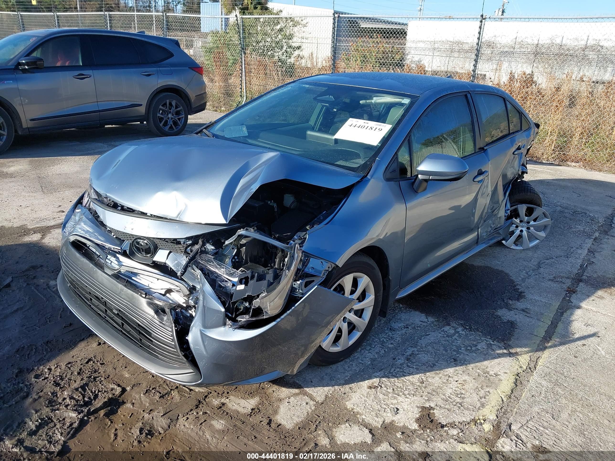 TOYOTA COROLLA image 2