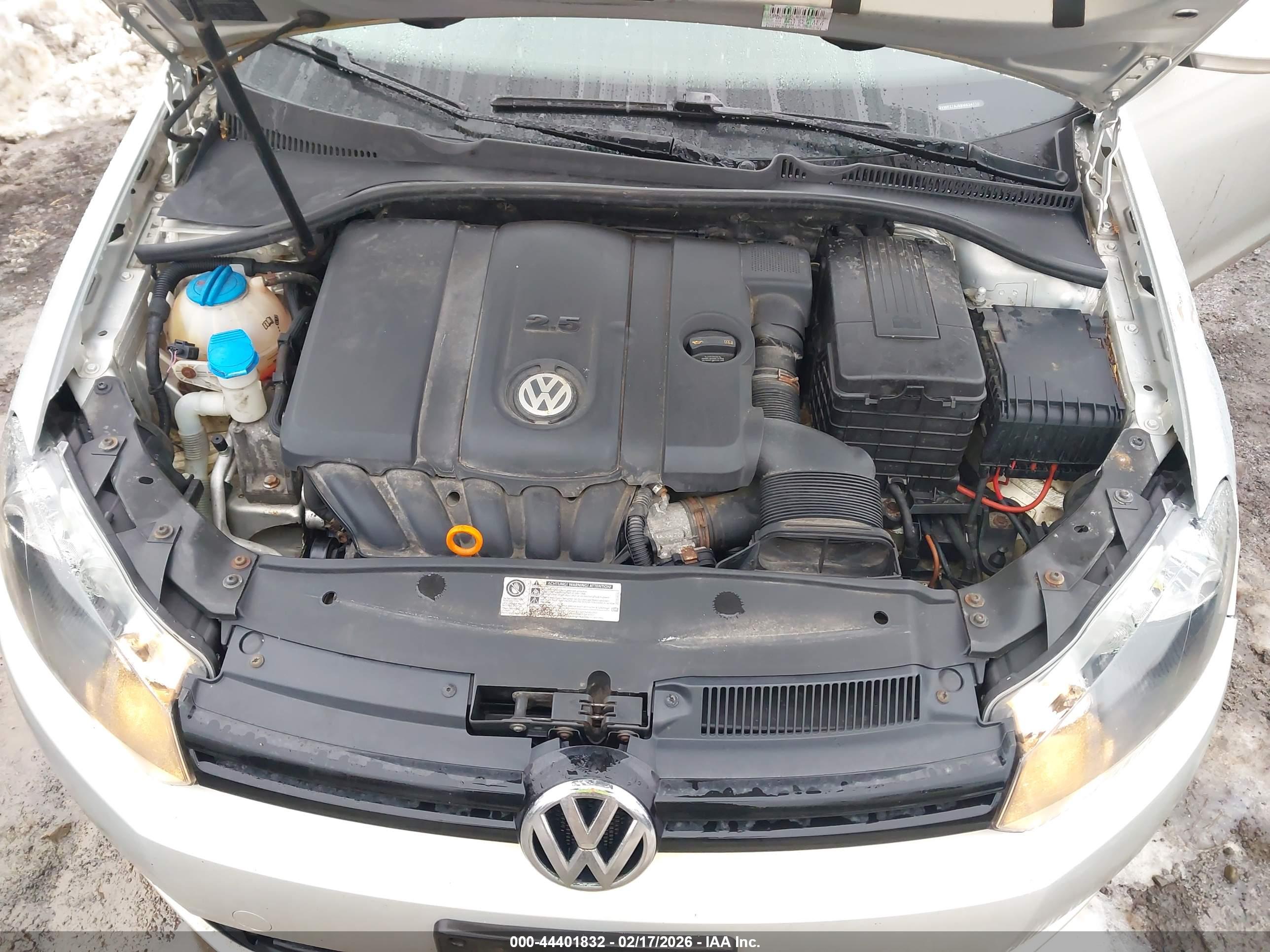 VOLKSWAGEN JETTA image 10