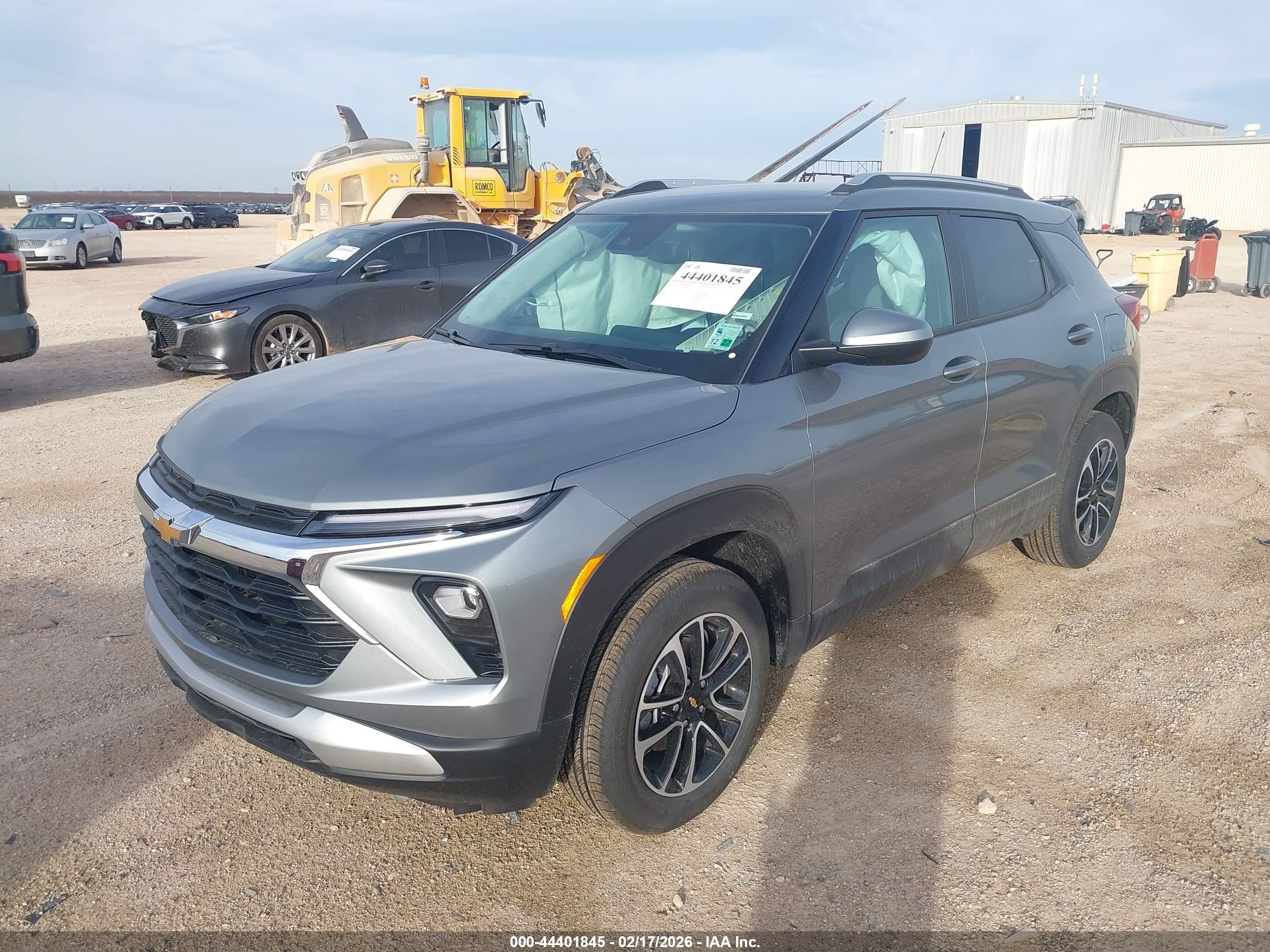 CHEVROLET TRAILBLAZER image 2