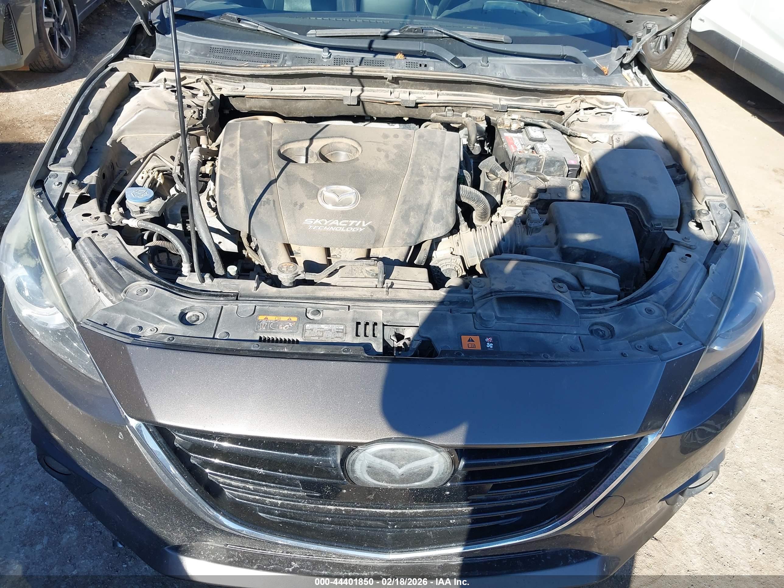 MAZDA MAZDA3 image 10