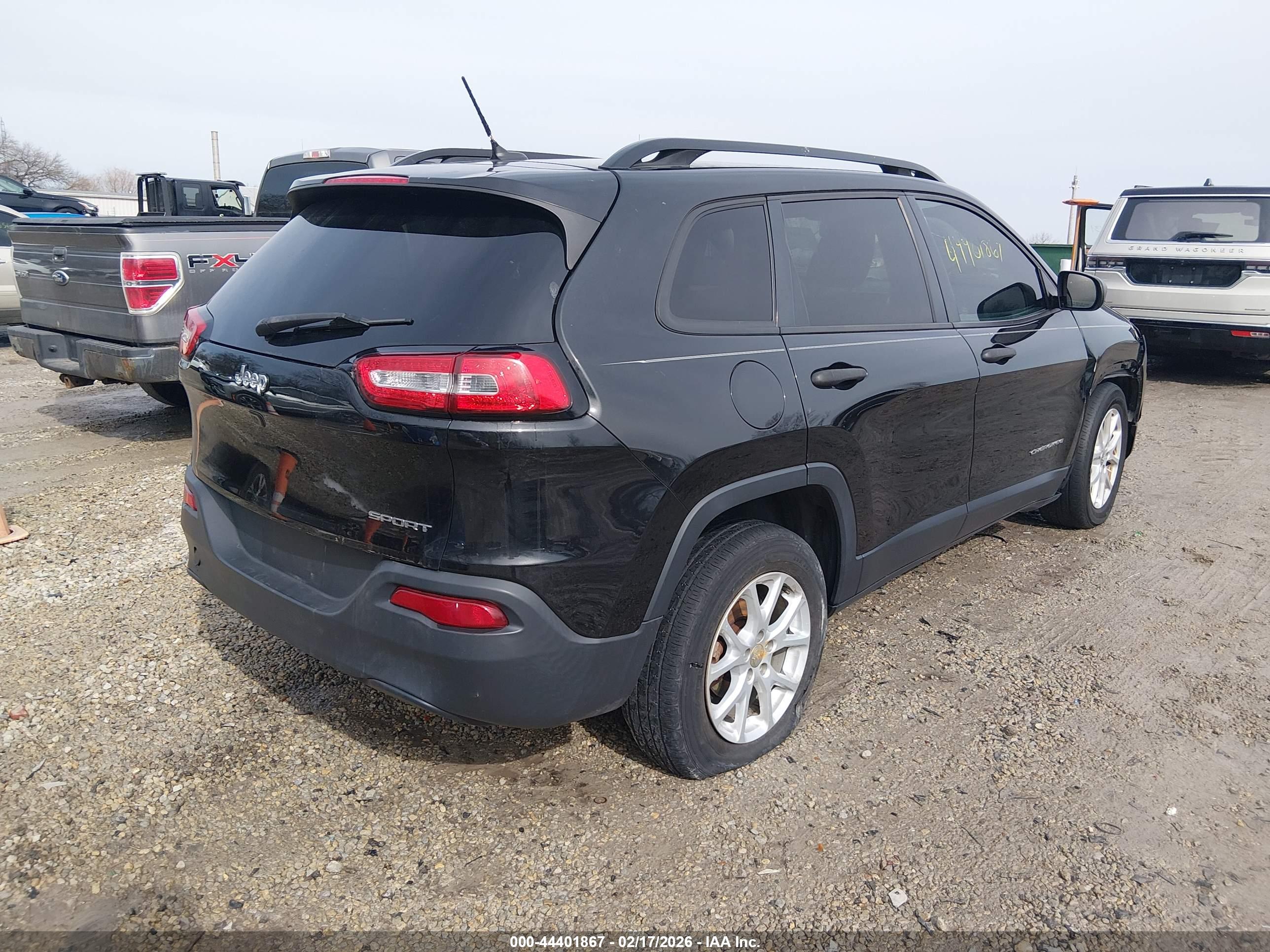 JEEP CHEROKEE image 4