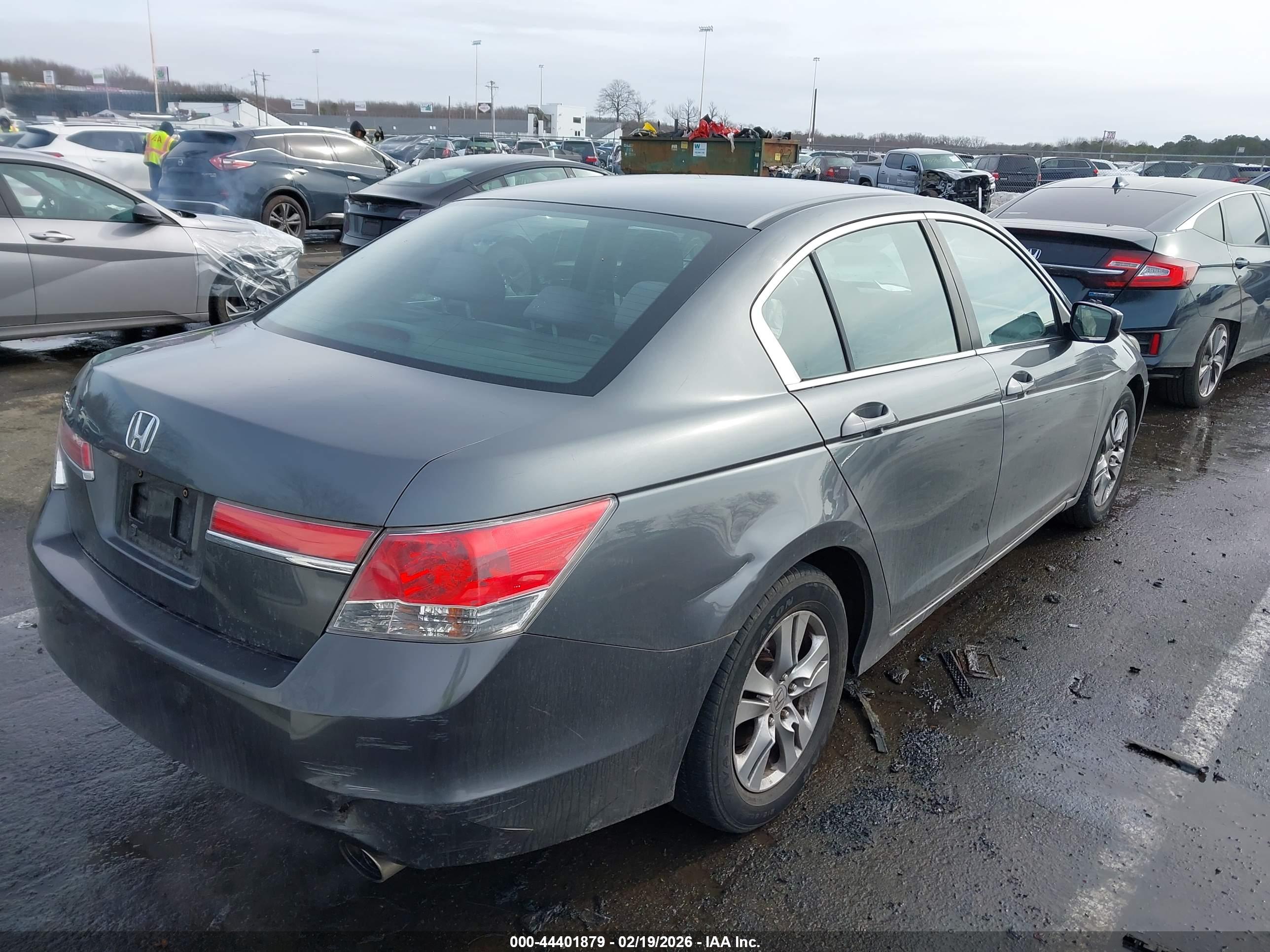 HONDA ACCORD image 4