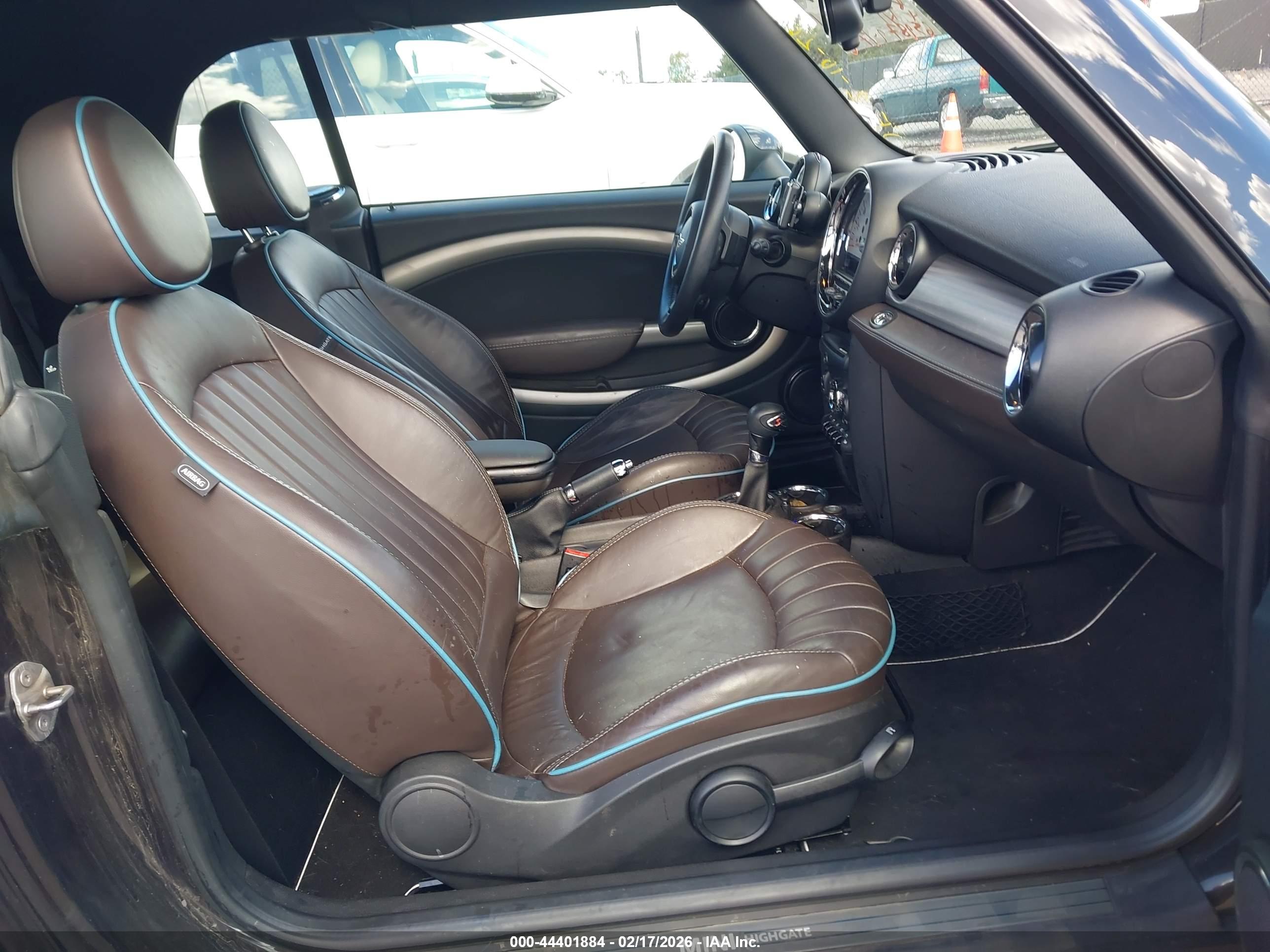 MINI COOPER image 5