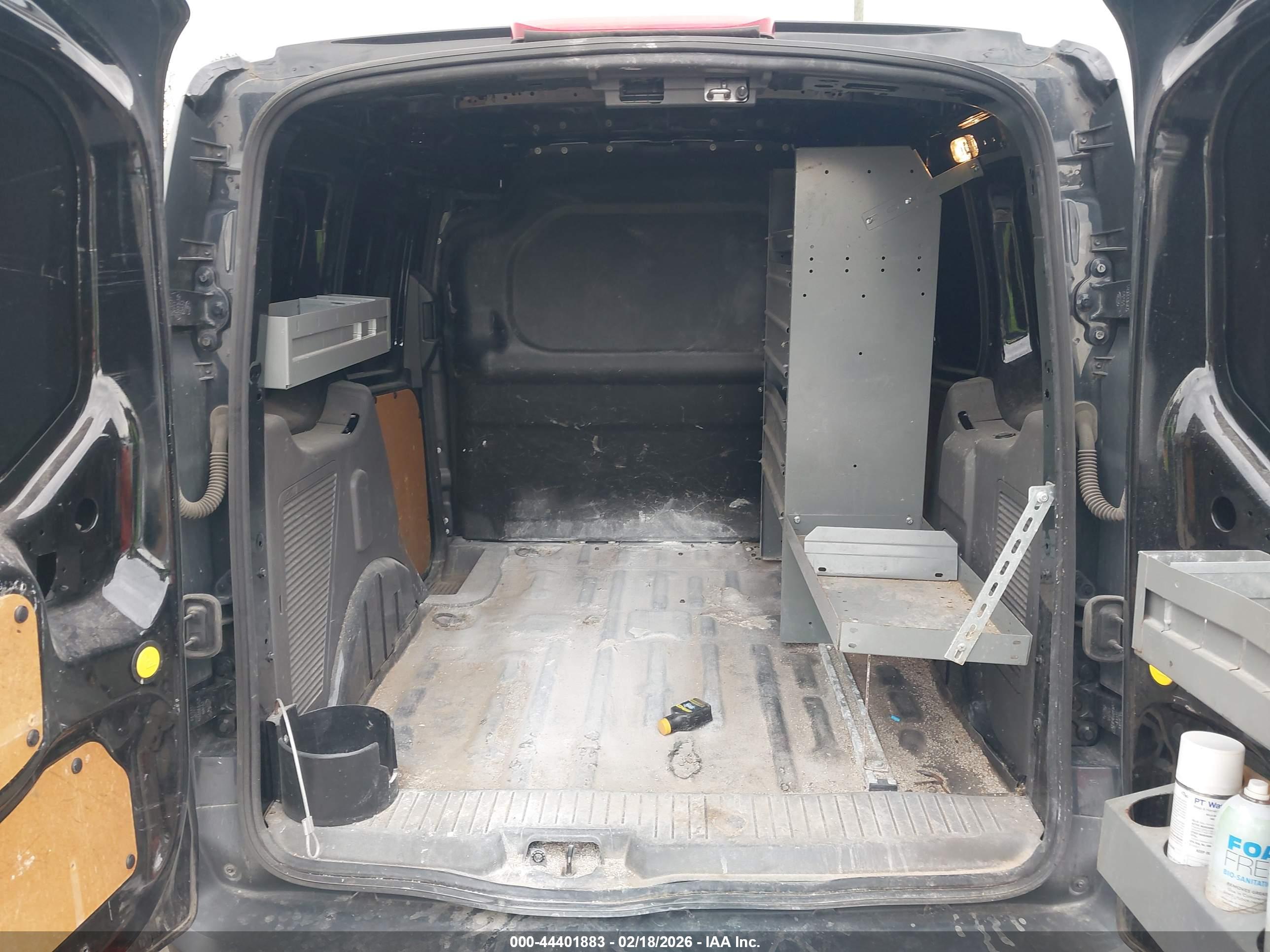 FORD TRANSIT image 8