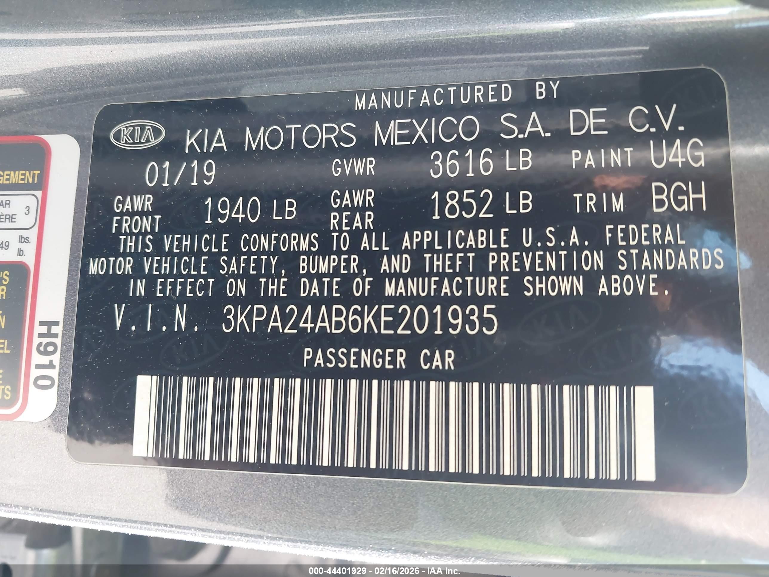 KIA RIO image 9