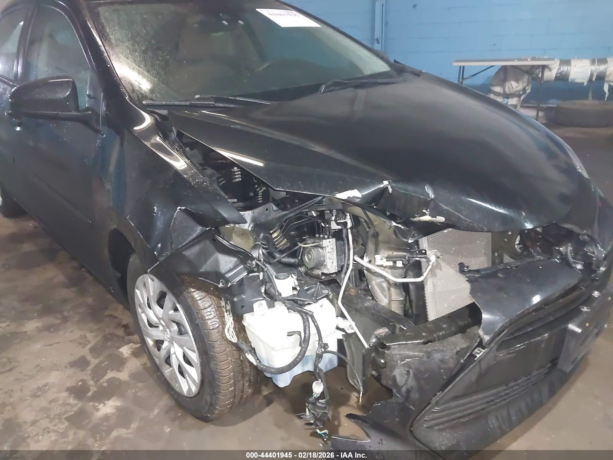 TOYOTA COROLLA image 6