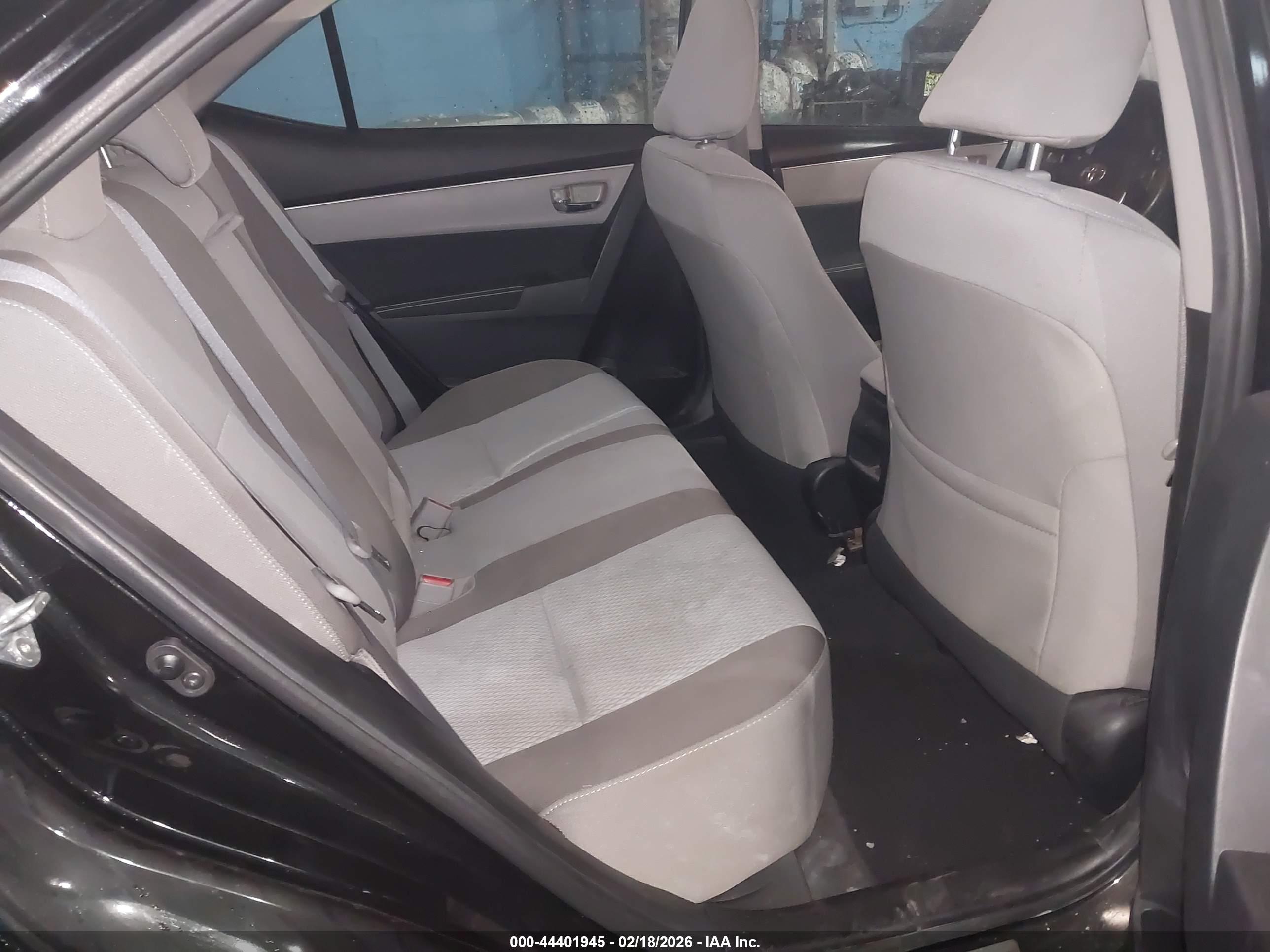 TOYOTA COROLLA image 8