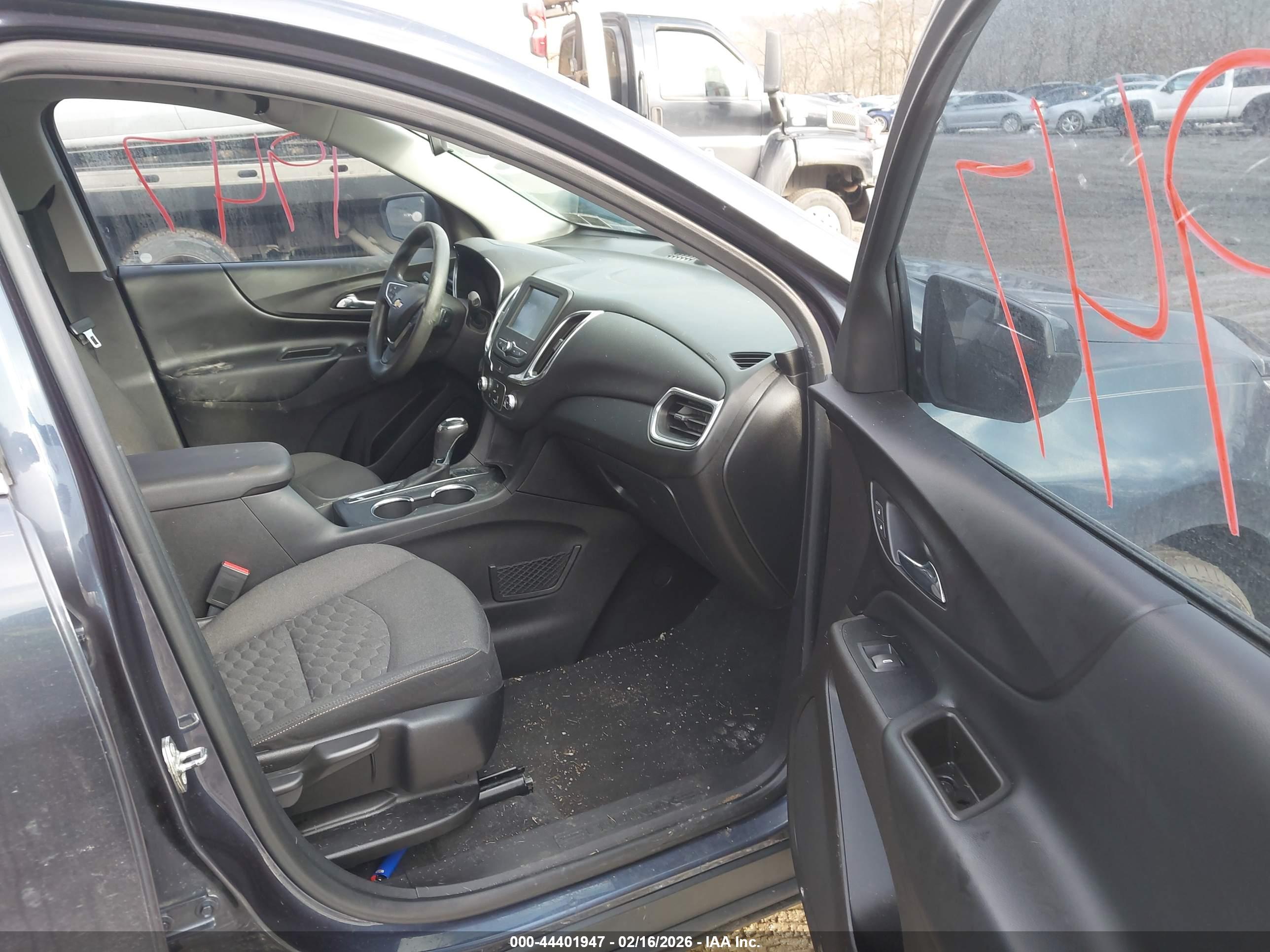CHEVROLET EQUINOX image 5