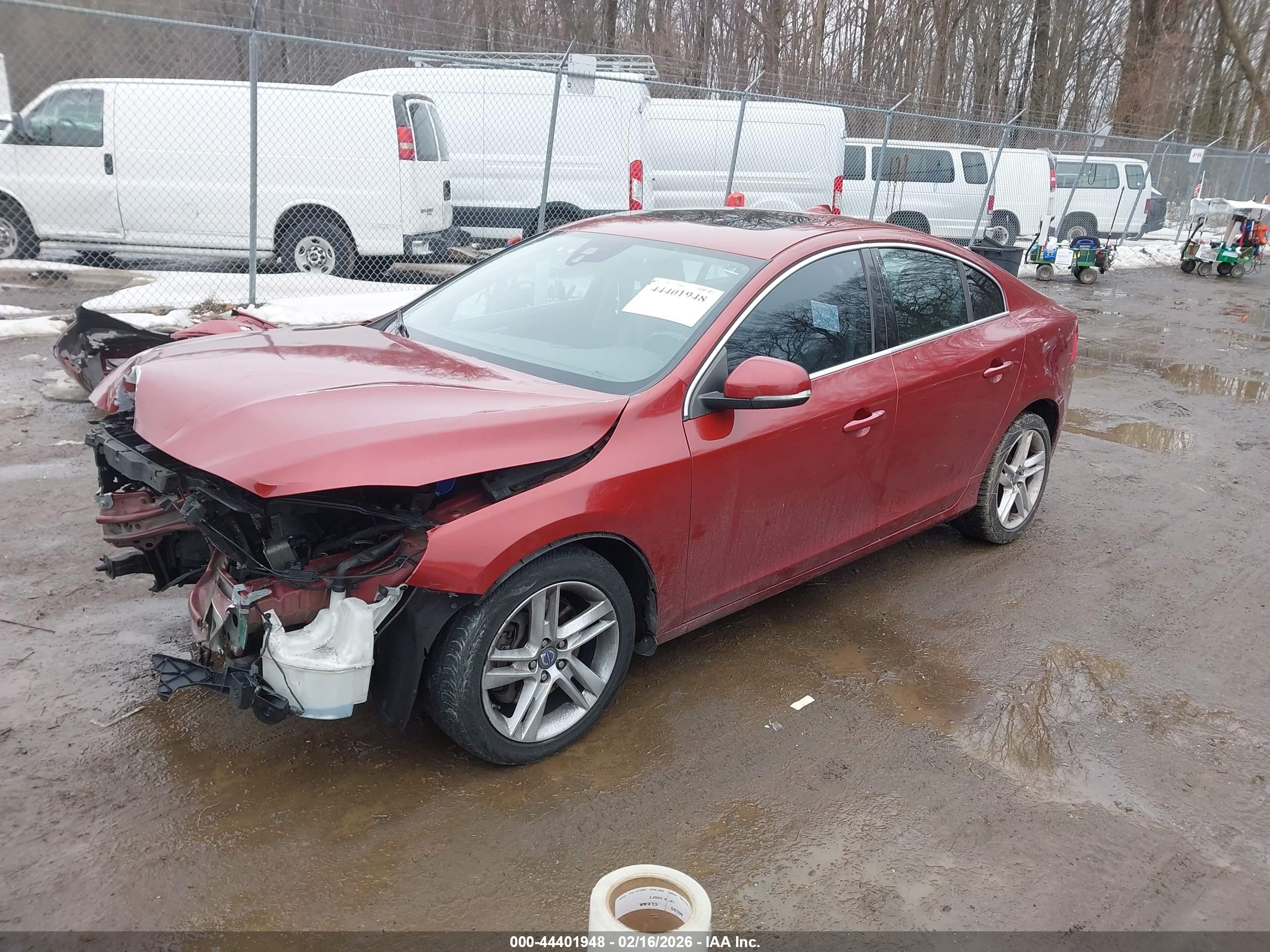 VOLVO S60 image 2