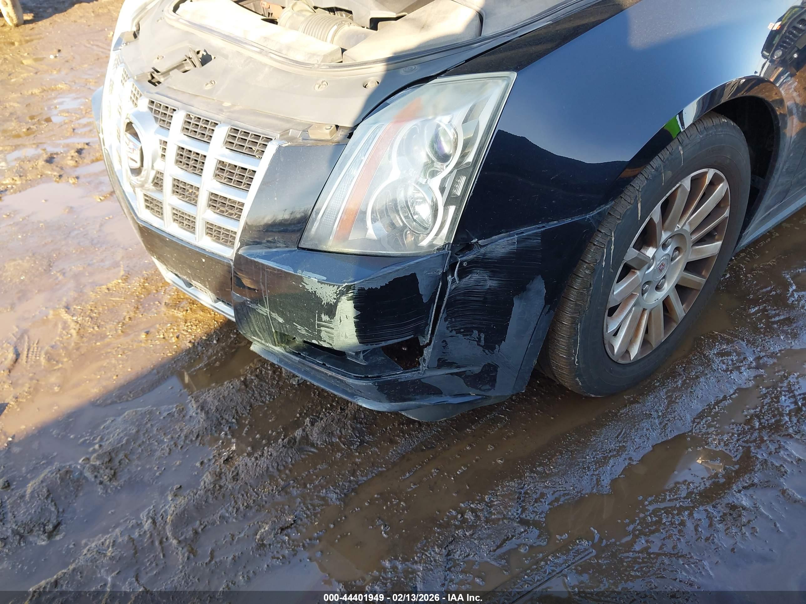 CADILLAC CTS image 6
