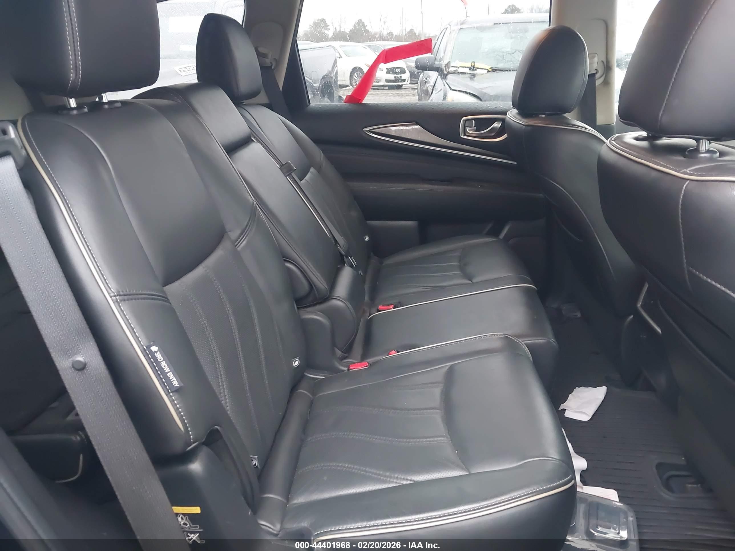 INFINITI QX60 image 8