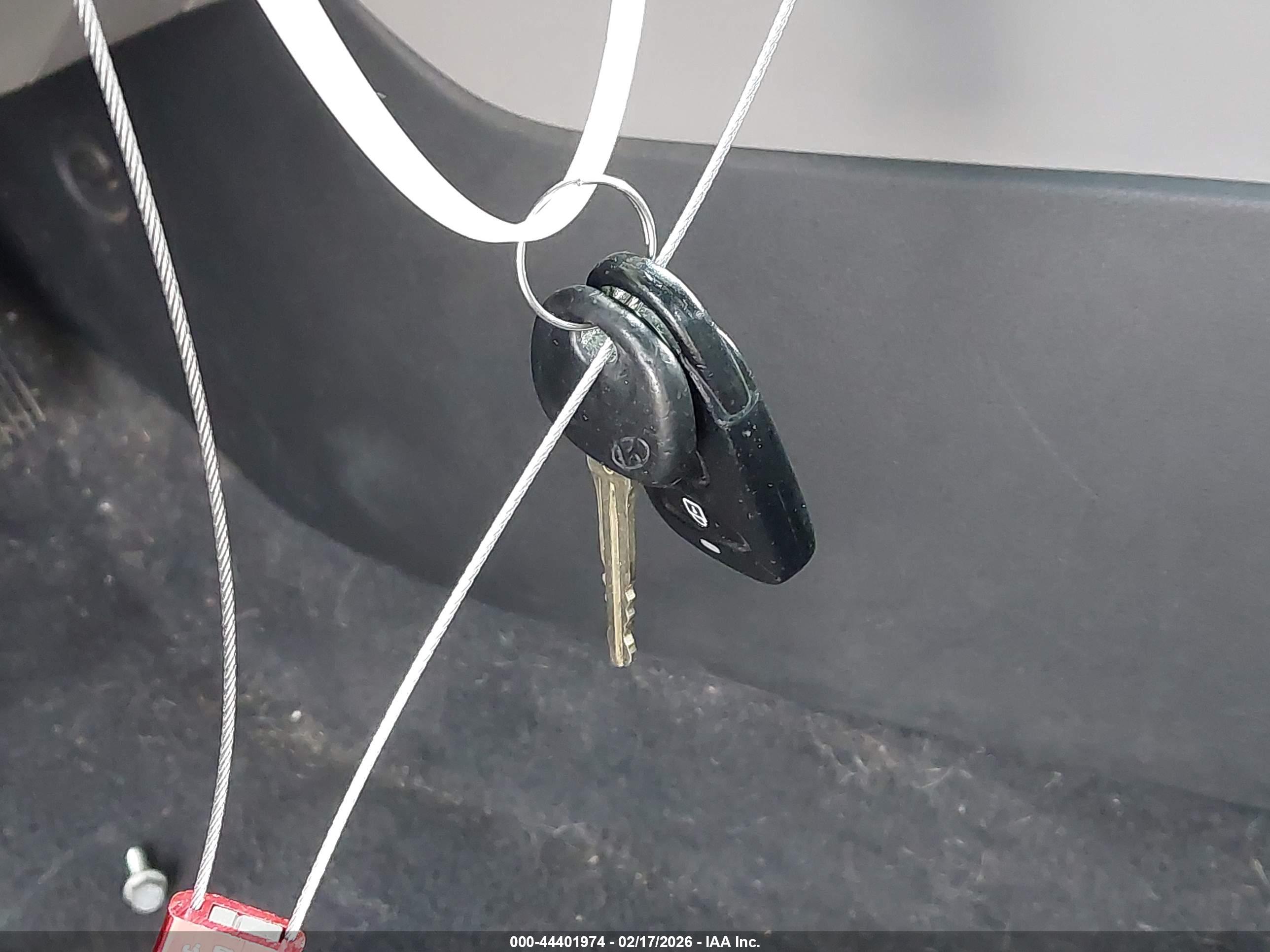 HYUNDAI ELANTRA image 11