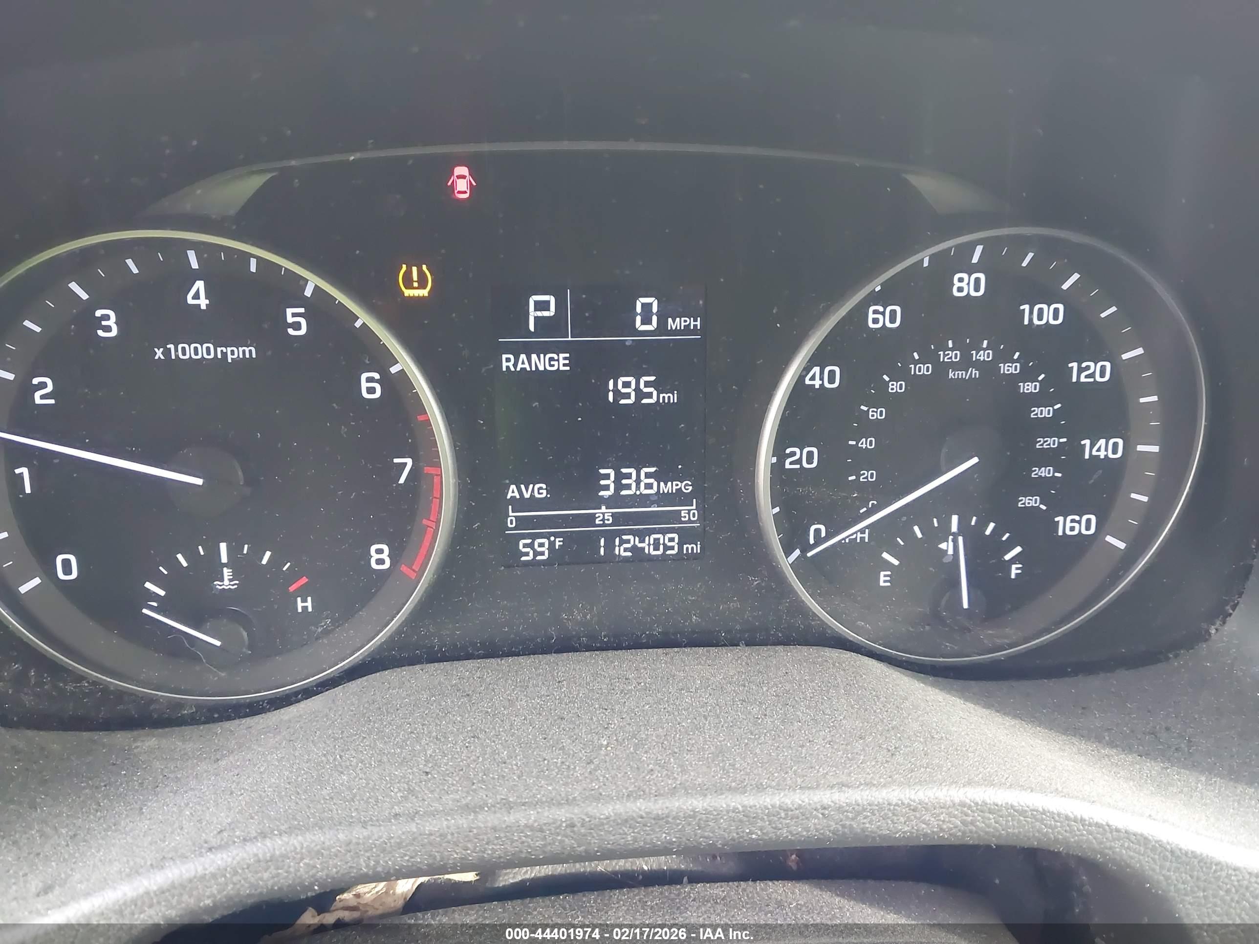 HYUNDAI ELANTRA image 7