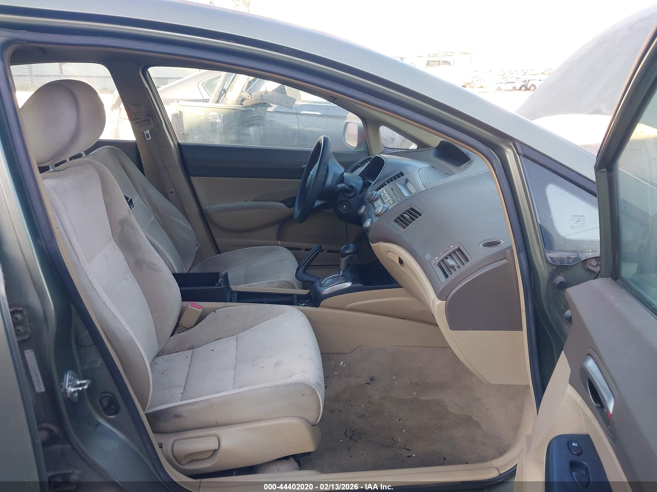 HONDA CIVIC image 5