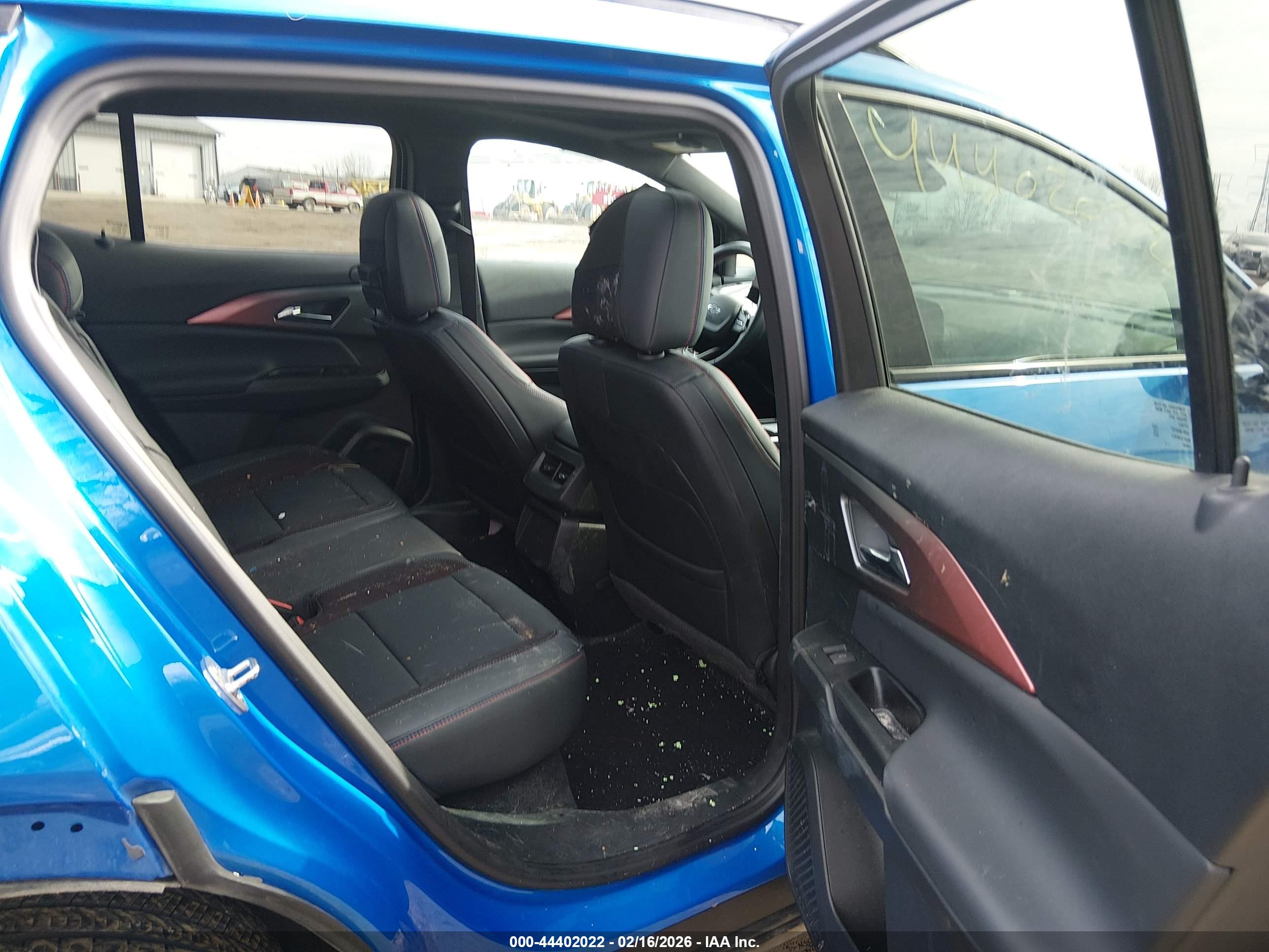 CHEVROLET EQUINOX image 8