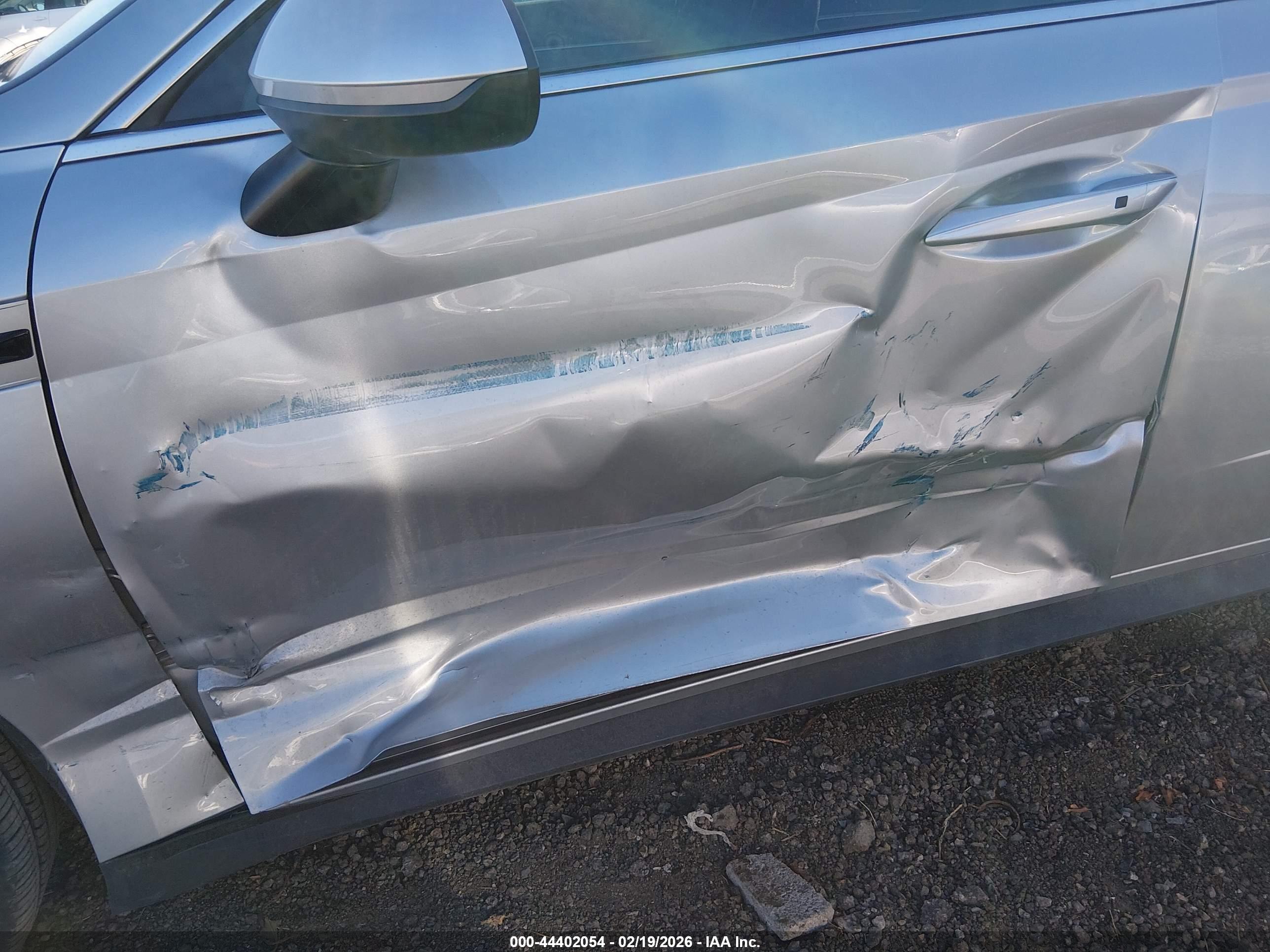 HYUNDAI SONATA image 6