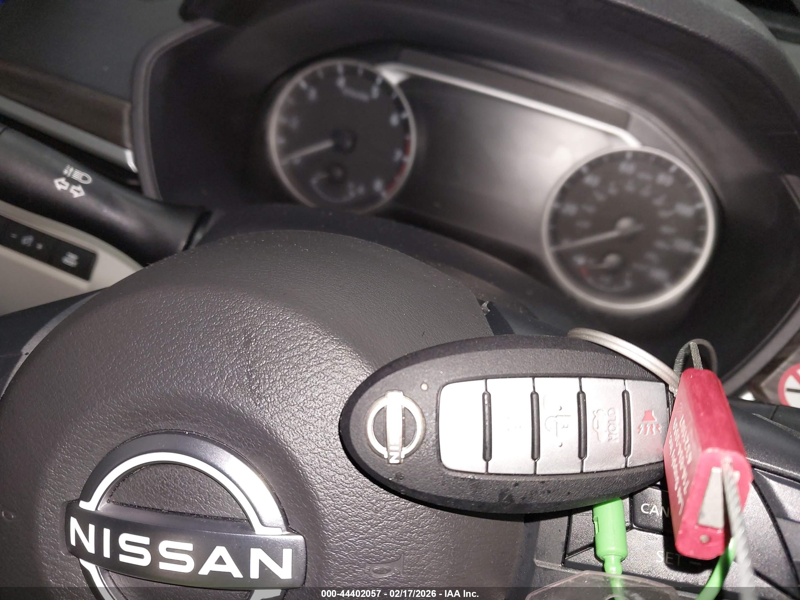 NISSAN ALTIMA image 11