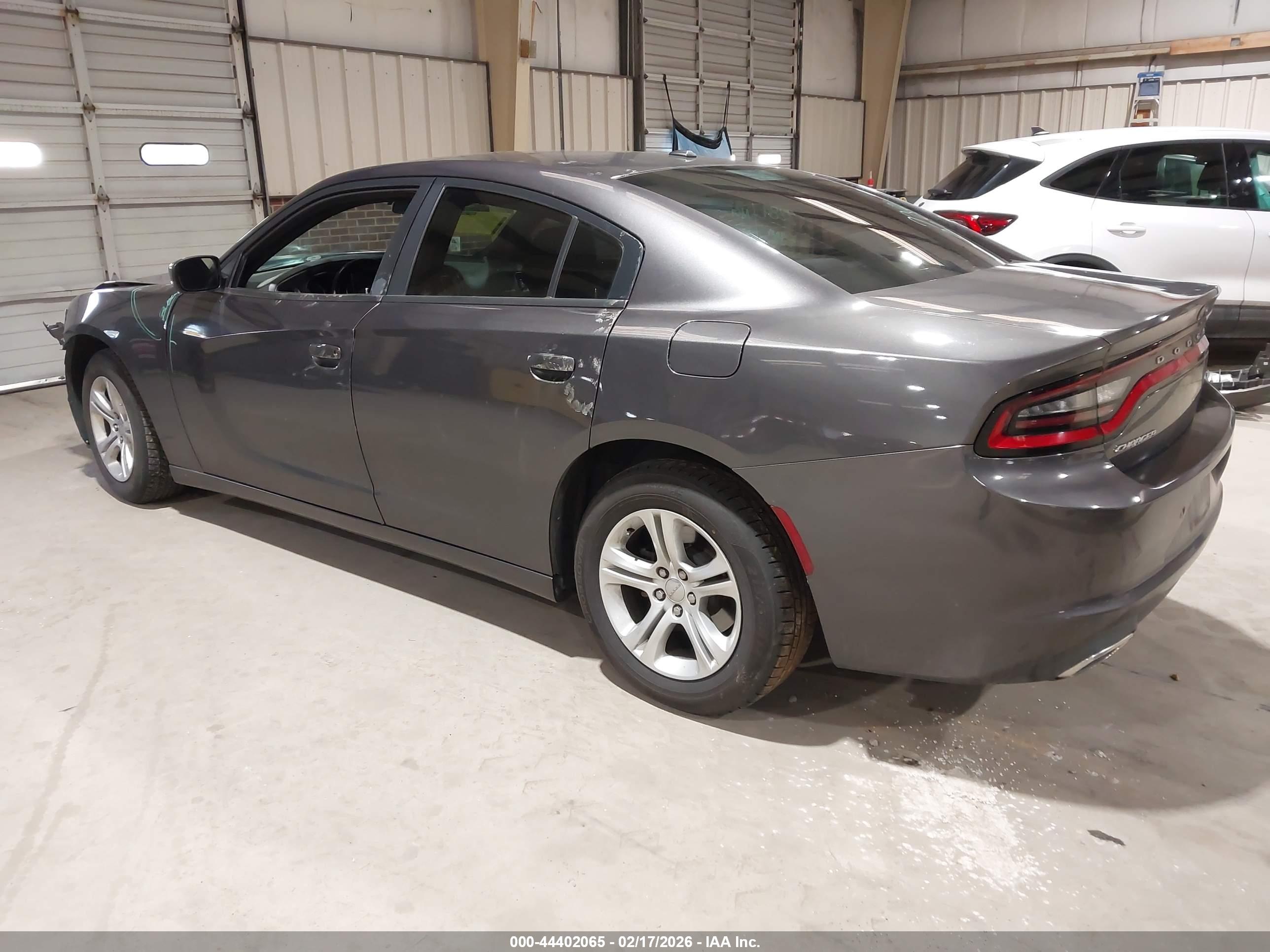 DODGE CHARGER image 3