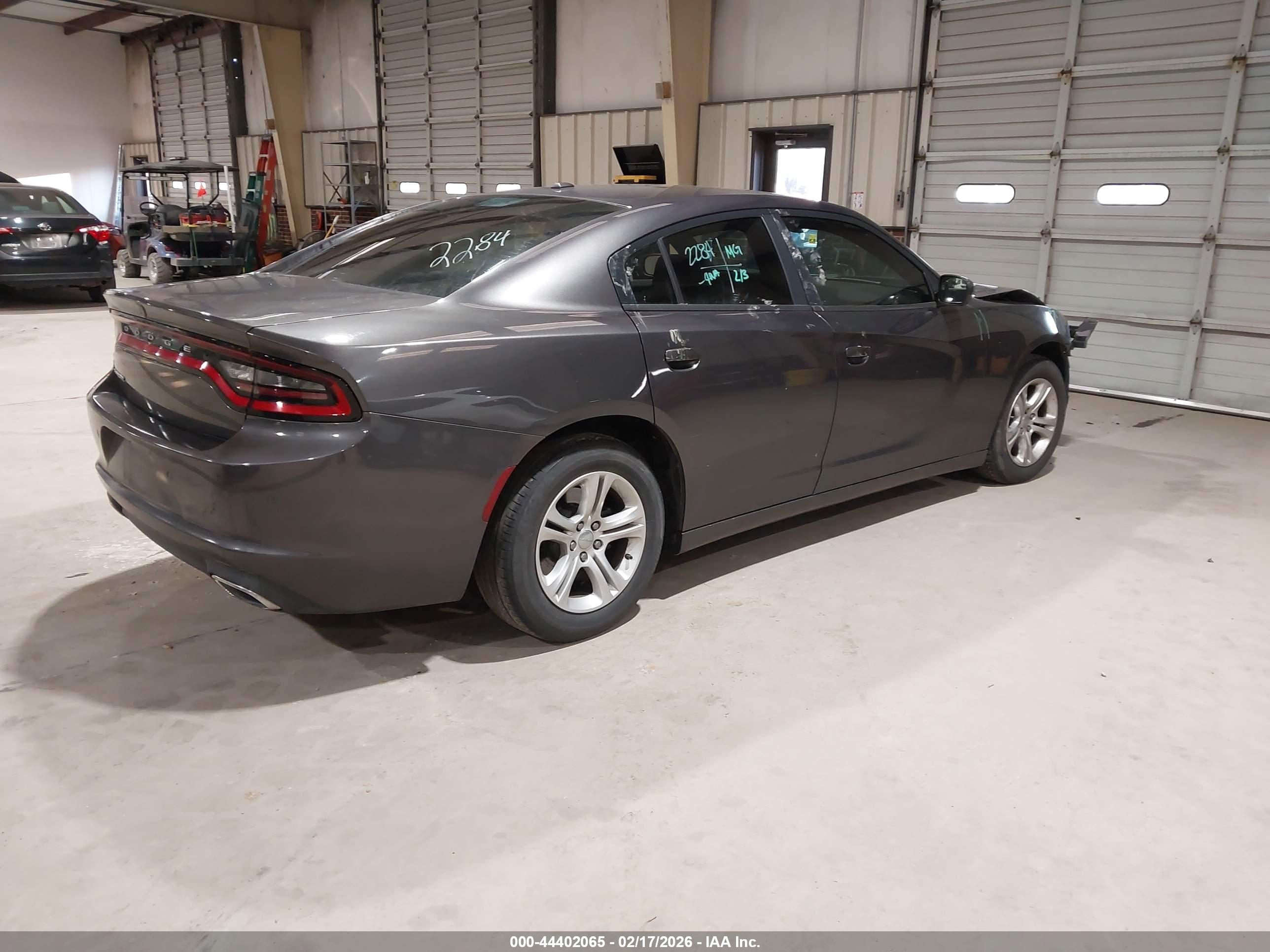 DODGE CHARGER image 4