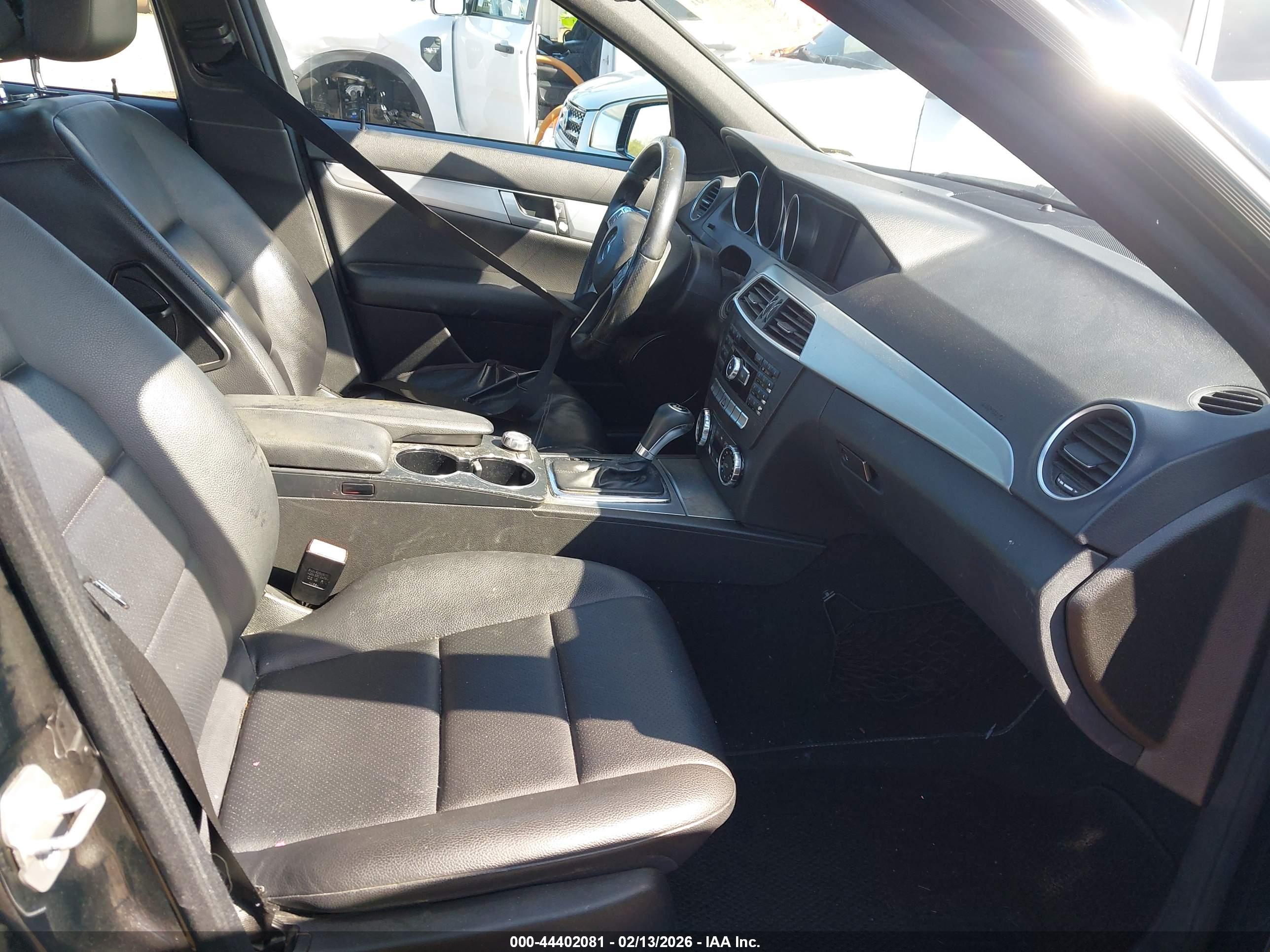 MERCEDES-BENZ C image 5