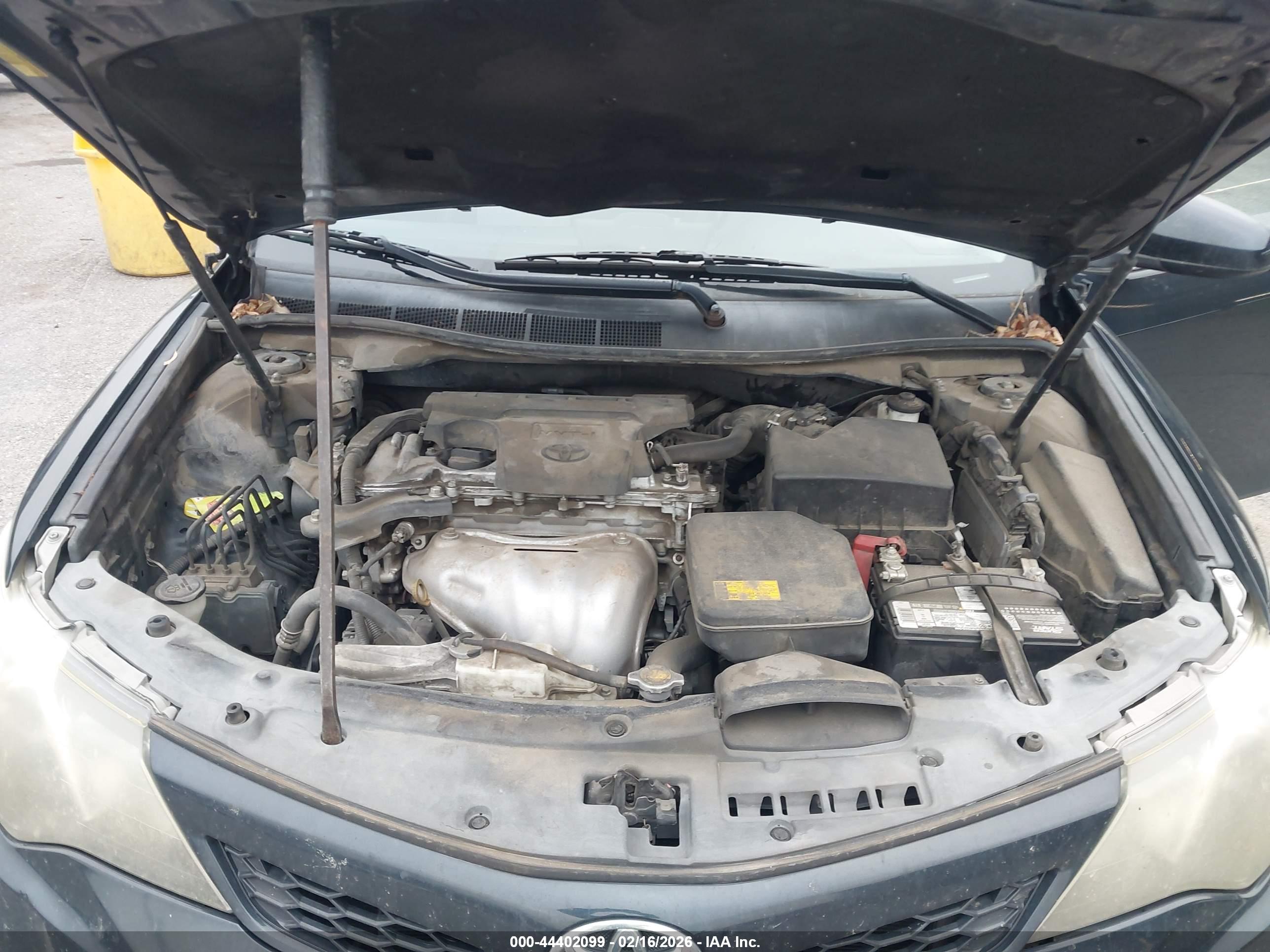 TOYOTA CAMRY image 10