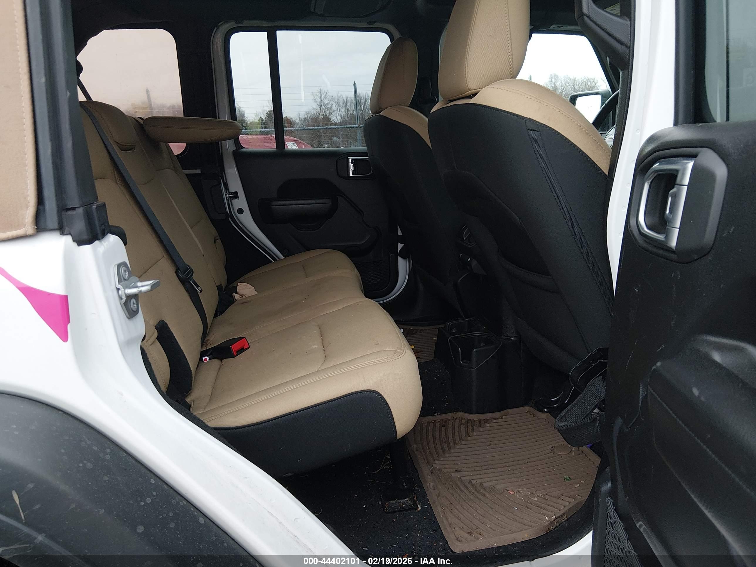 JEEP WRANGLER image 8