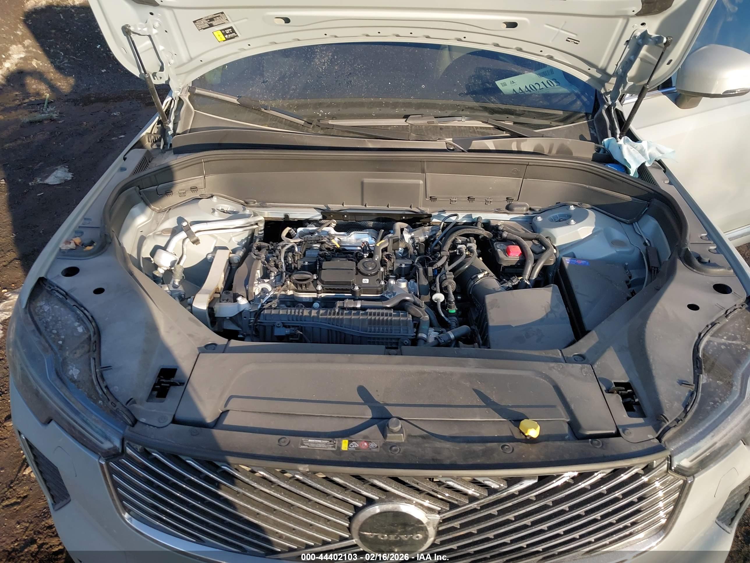 VOLVO XC90 image 10