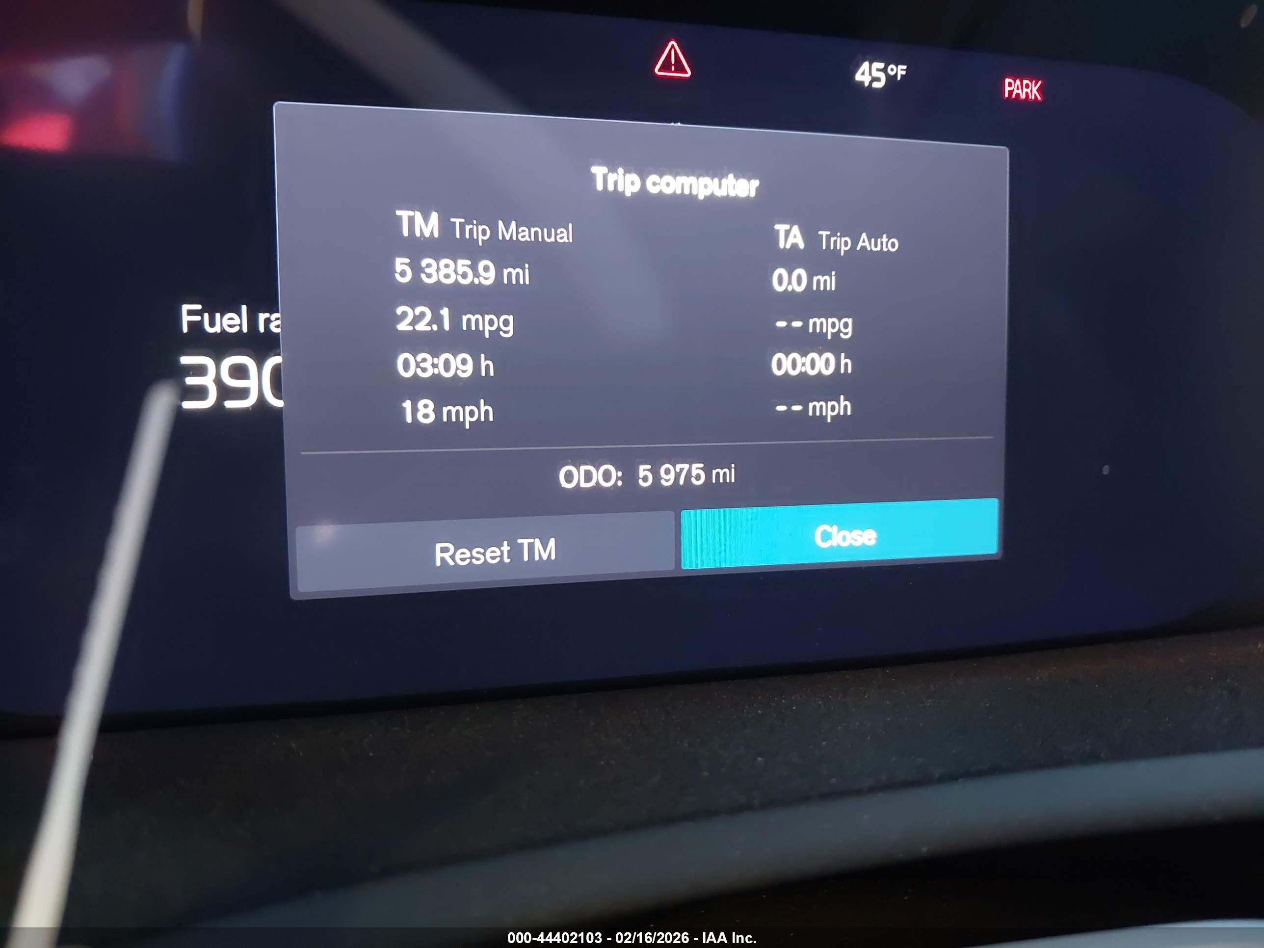 VOLVO XC90 image 7