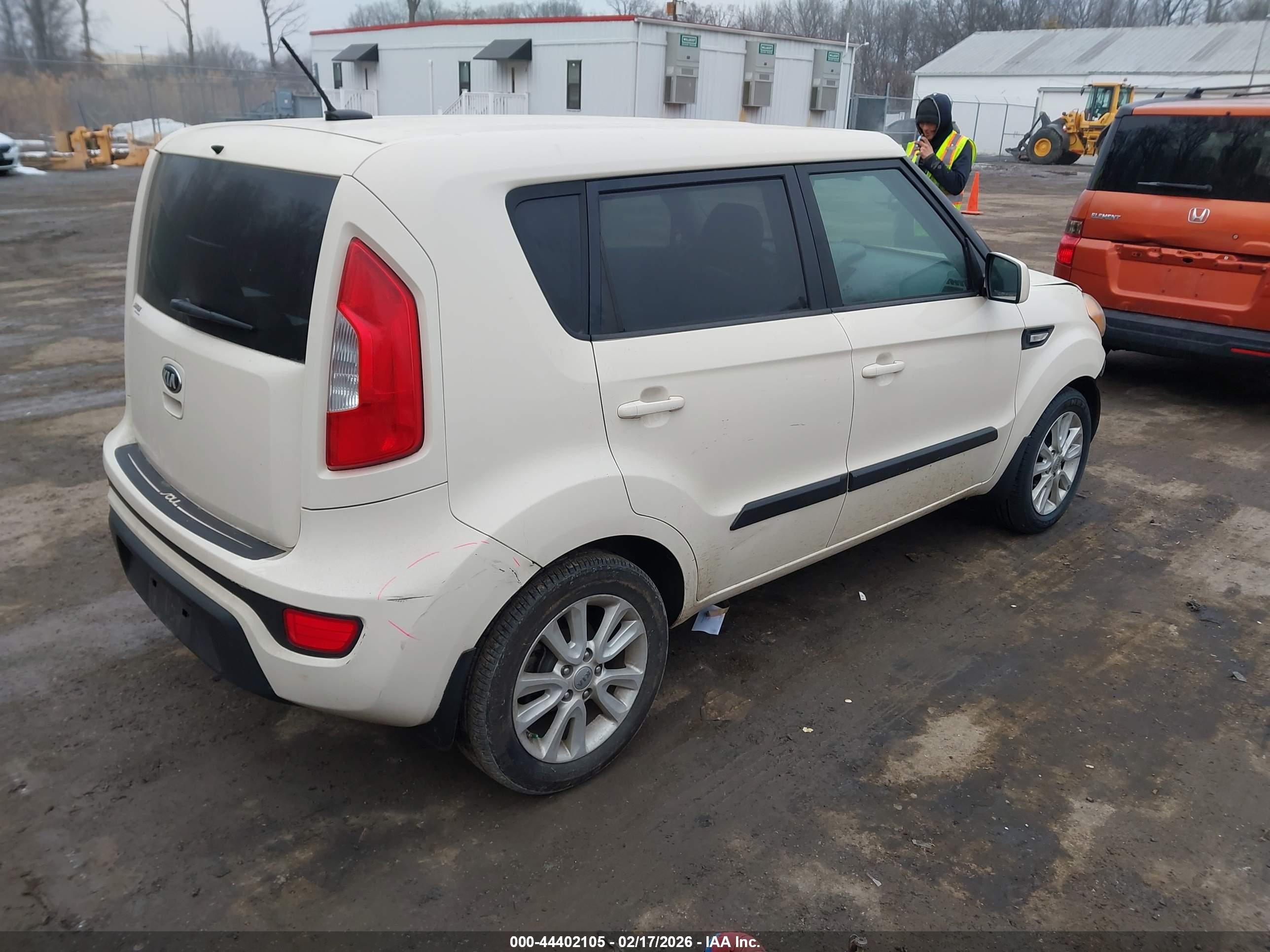KIA SOUL image 4
