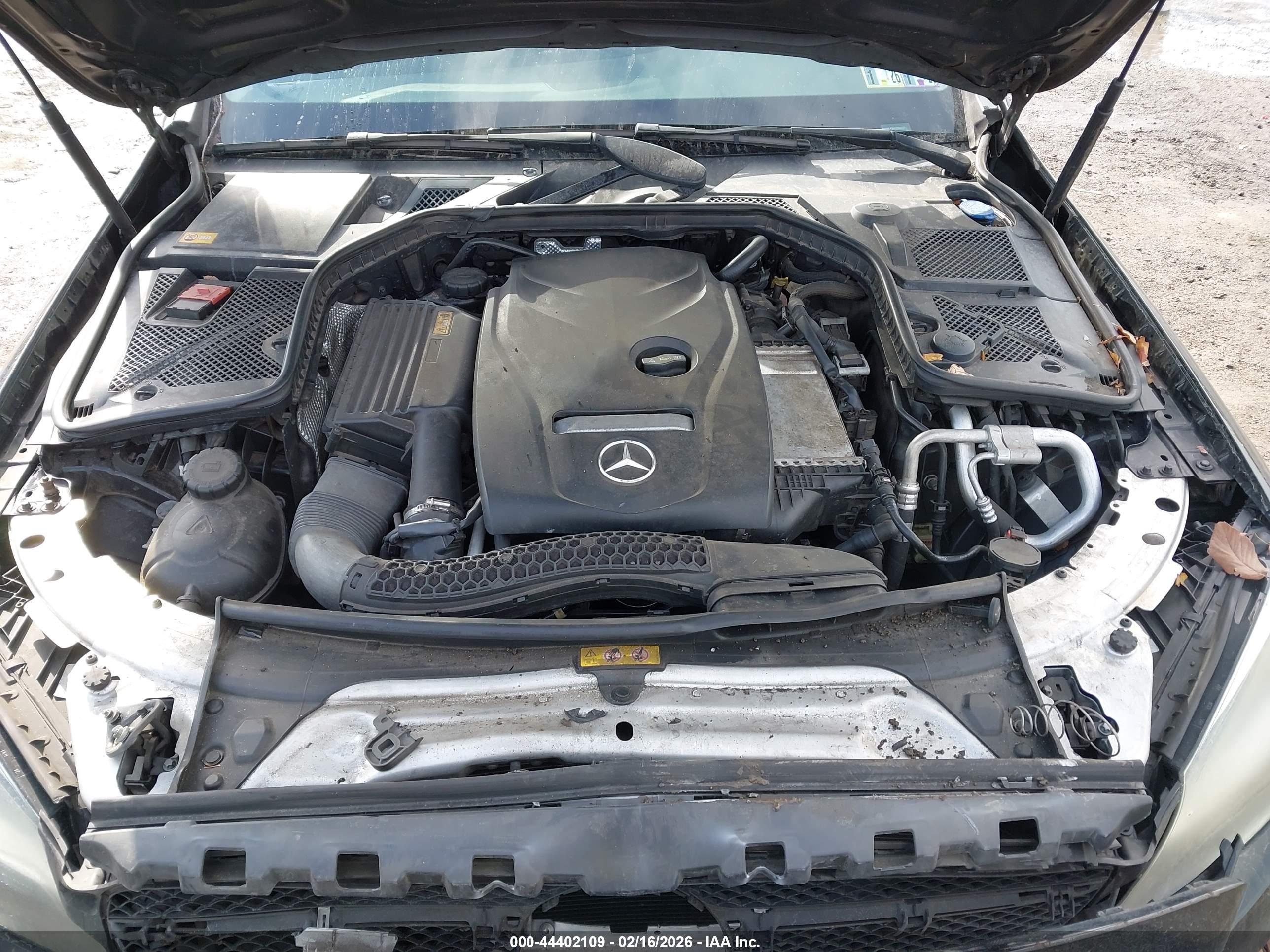 MERCEDES-BENZ C image 10