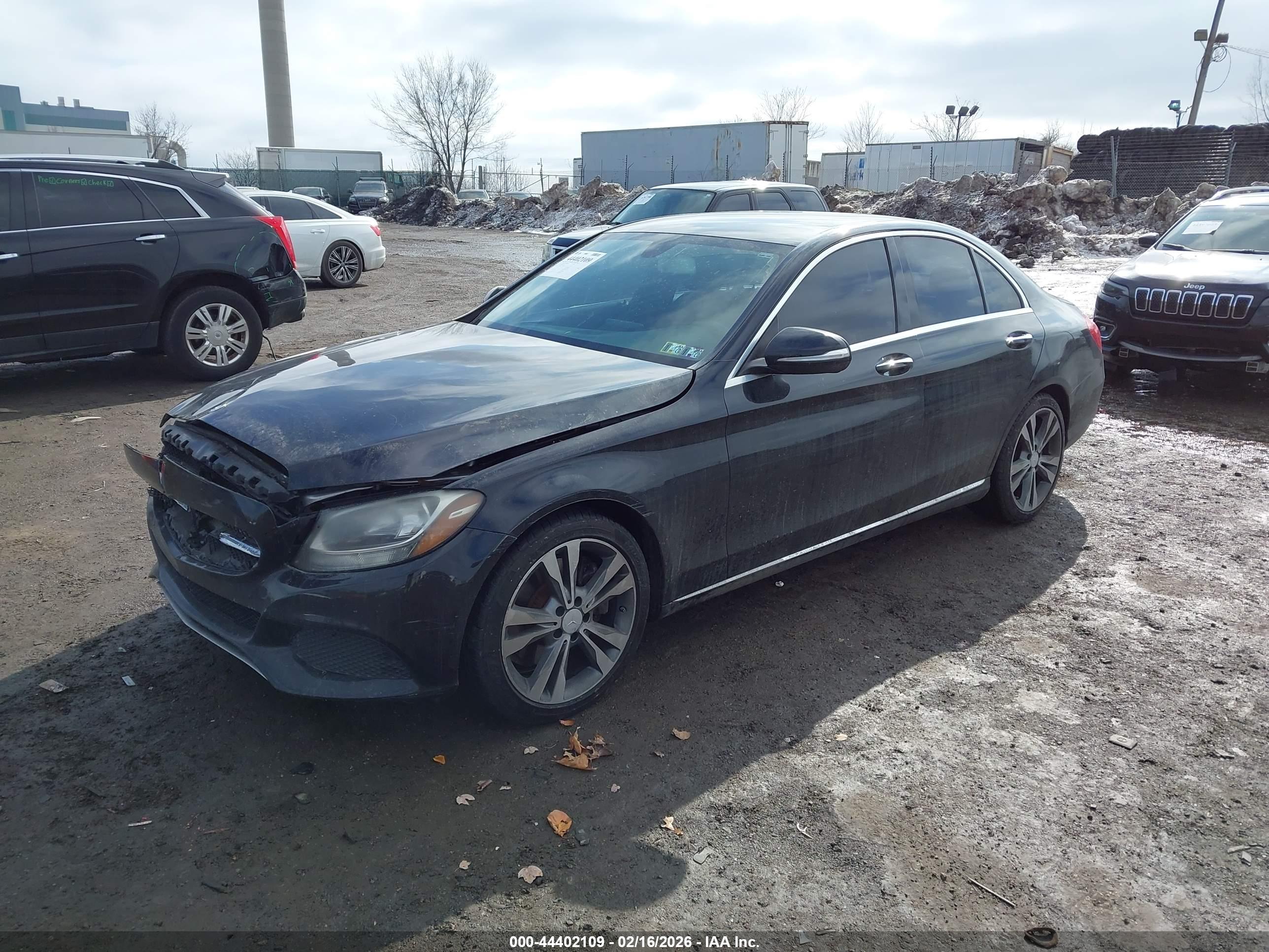 MERCEDES-BENZ C image 2