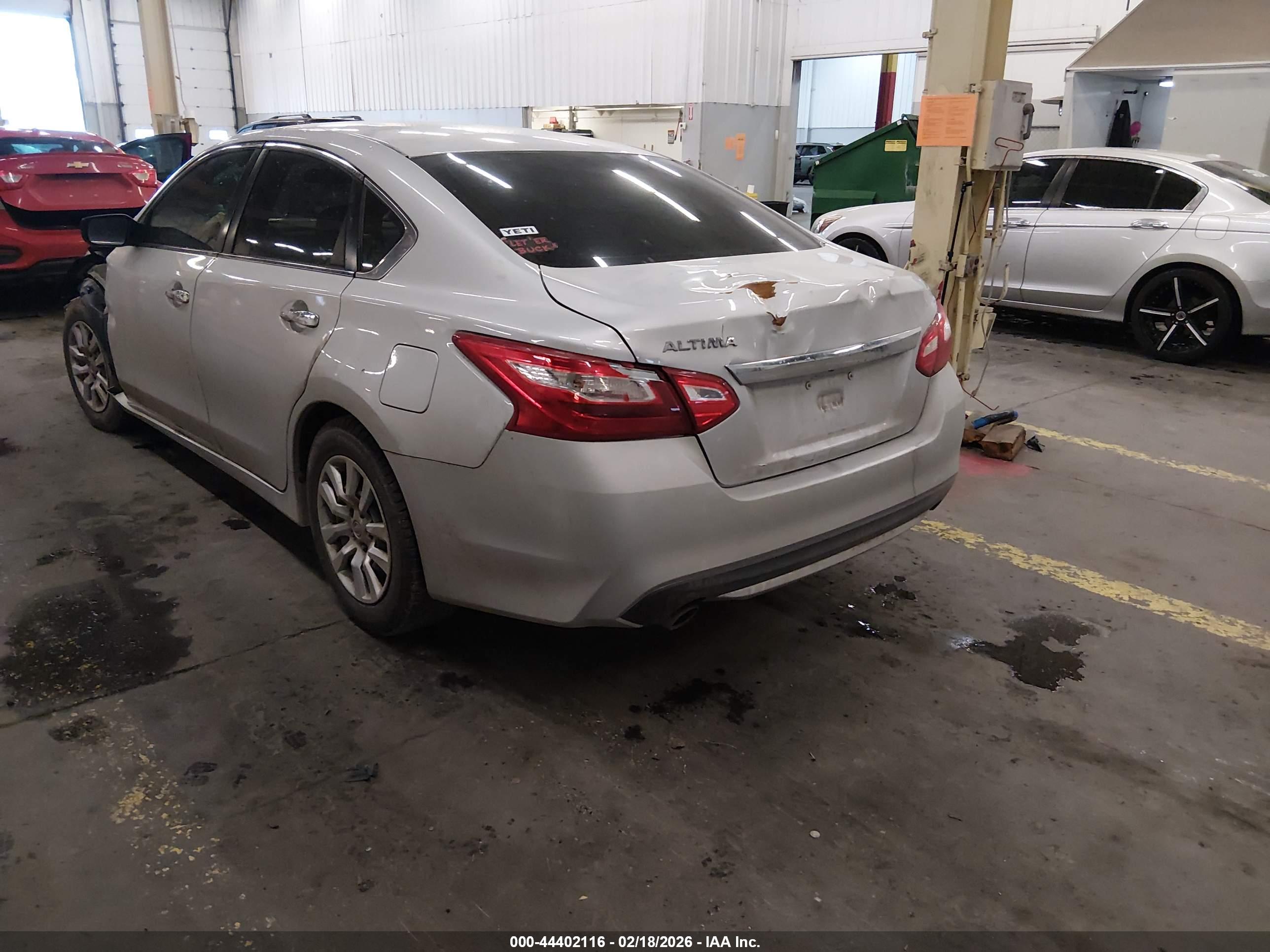 NISSAN ALTIMA image 3