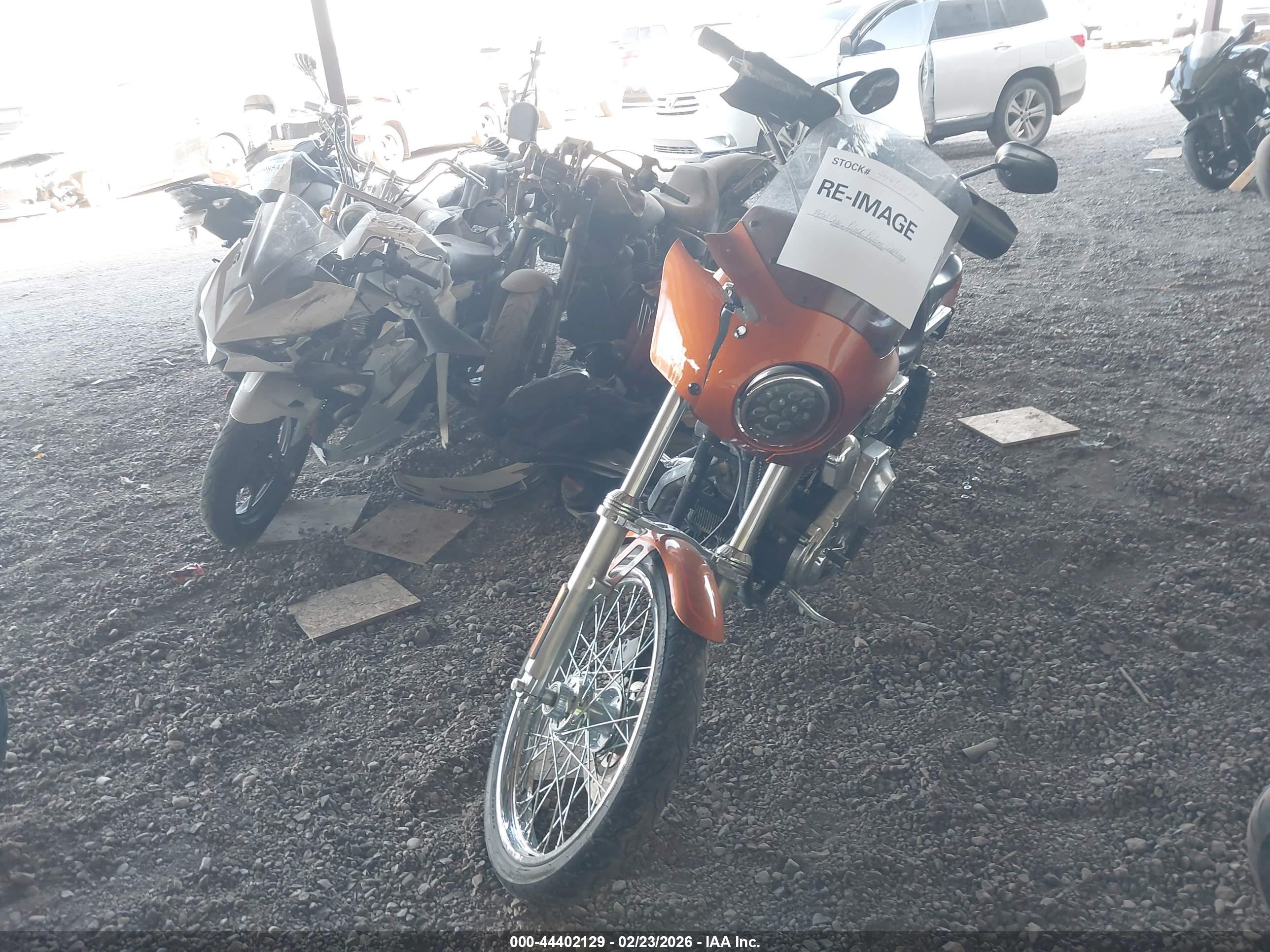 HARLEY-DAVIDSON FXDWG image 2