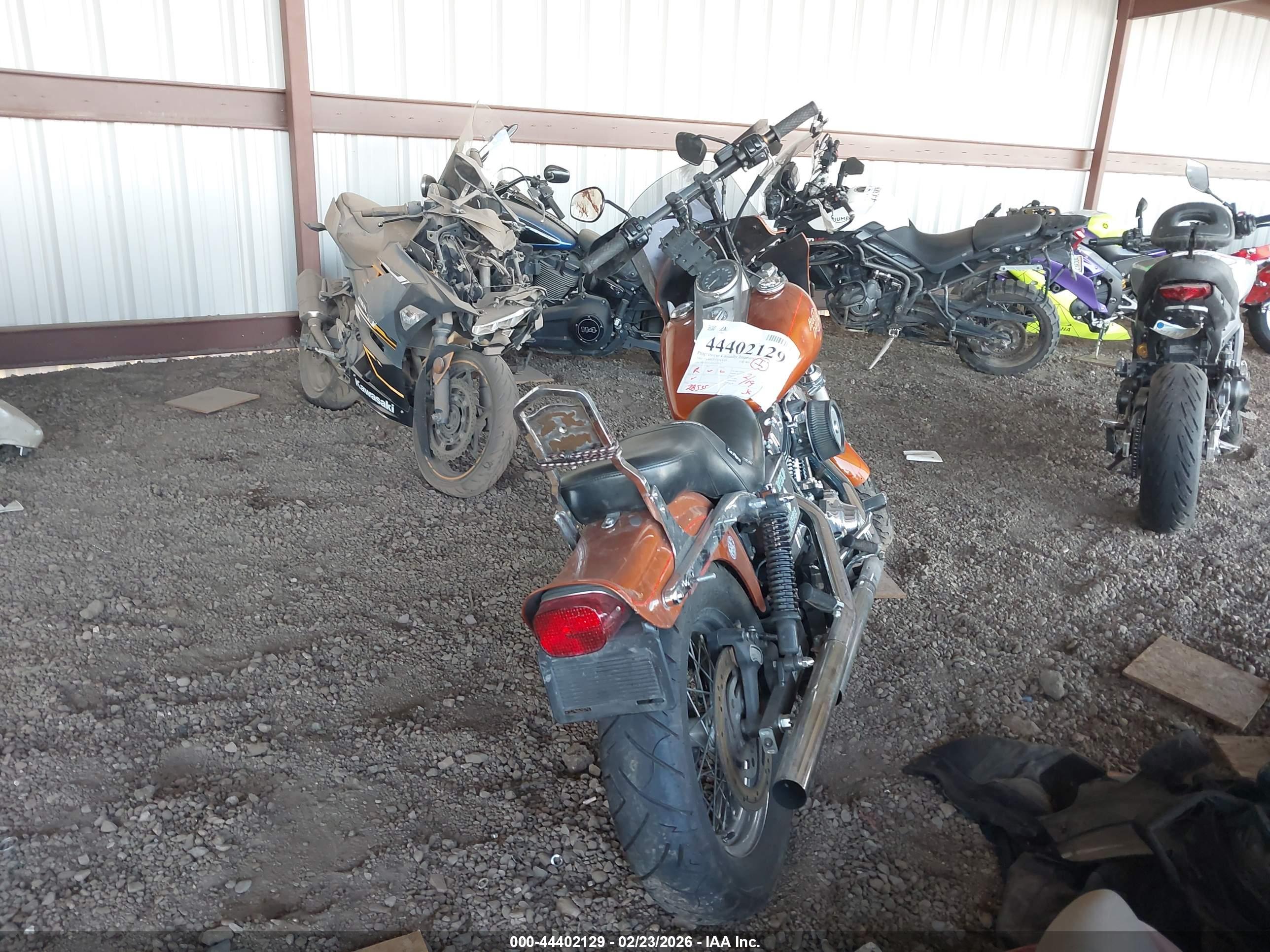 HARLEY-DAVIDSON FXDWG image 4