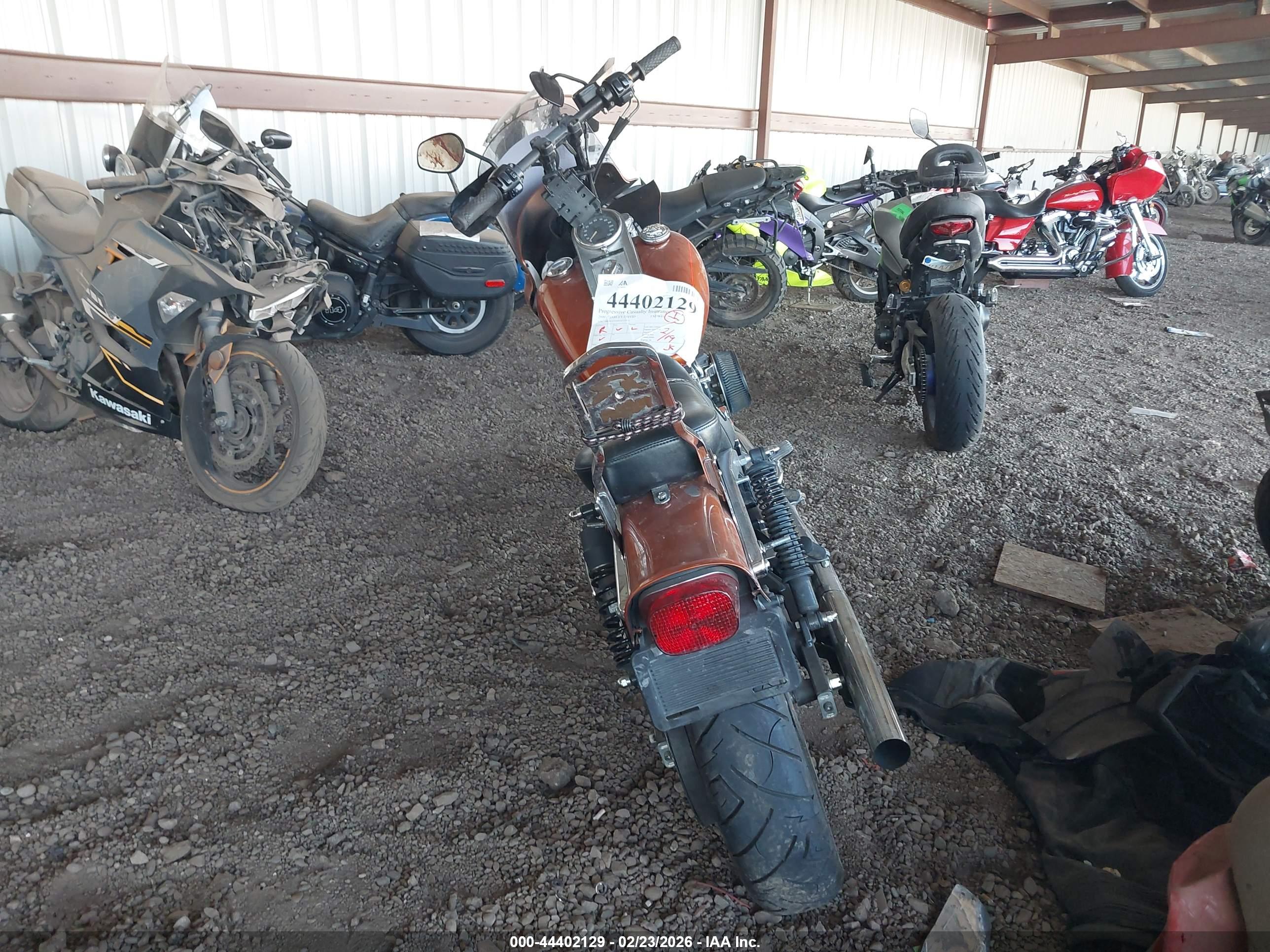 HARLEY-DAVIDSON FXDWG image 6