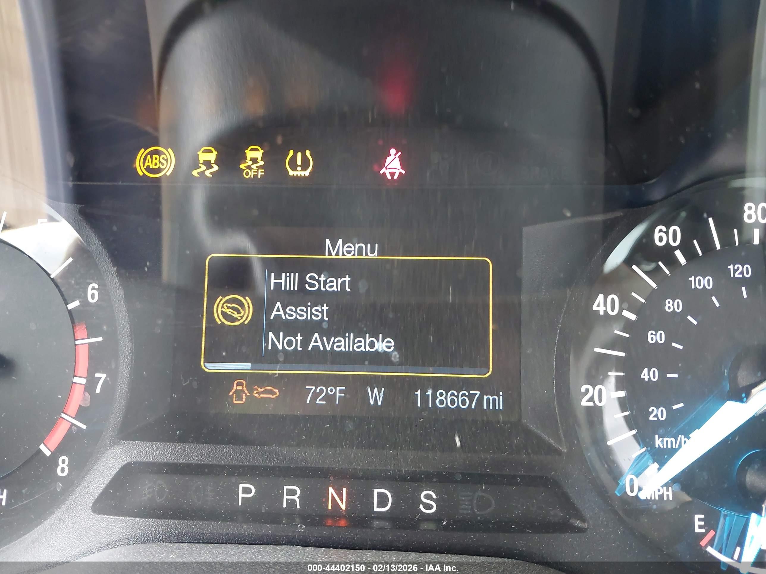 FORD FUSION image 7