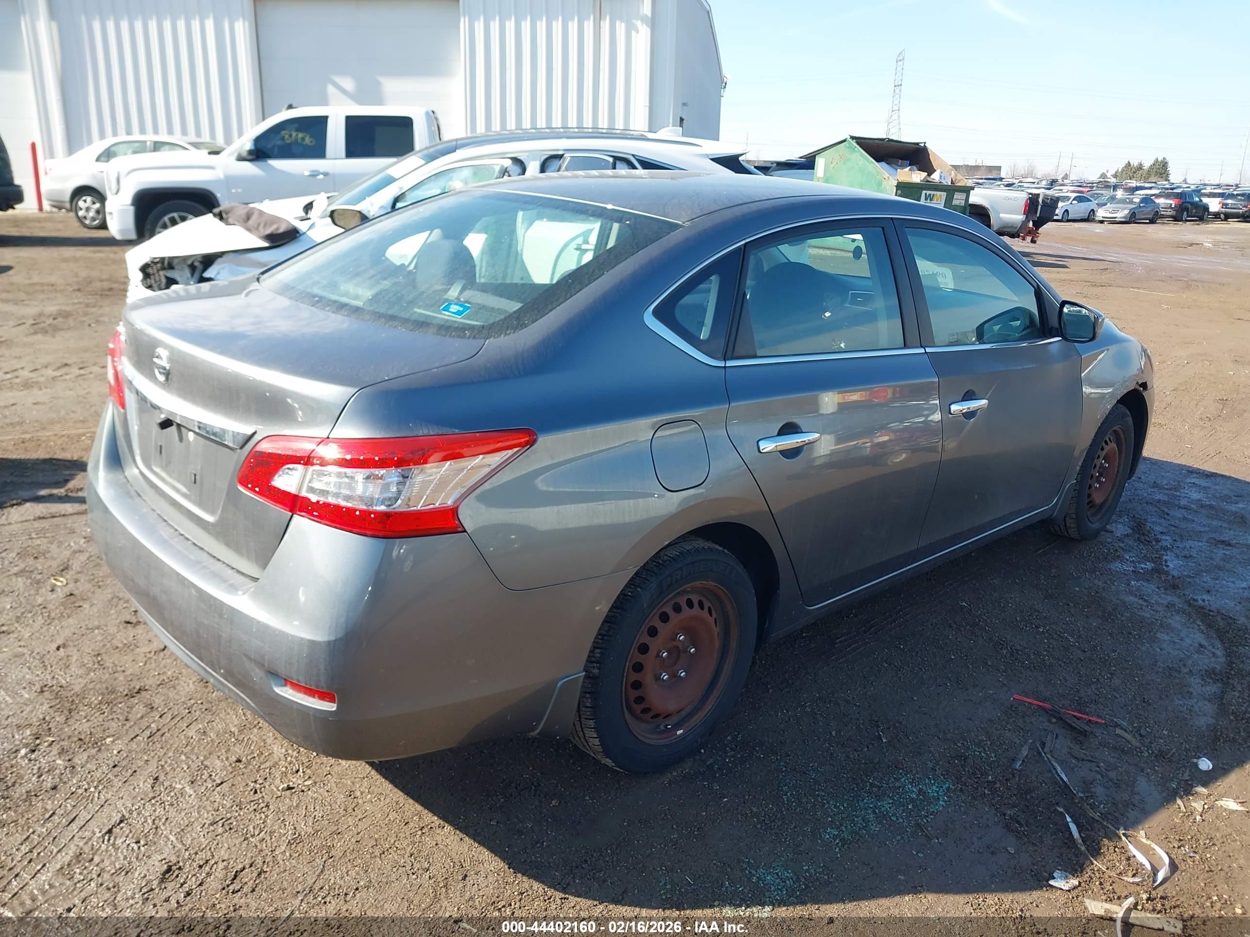 NISSAN SENTRA image 4
