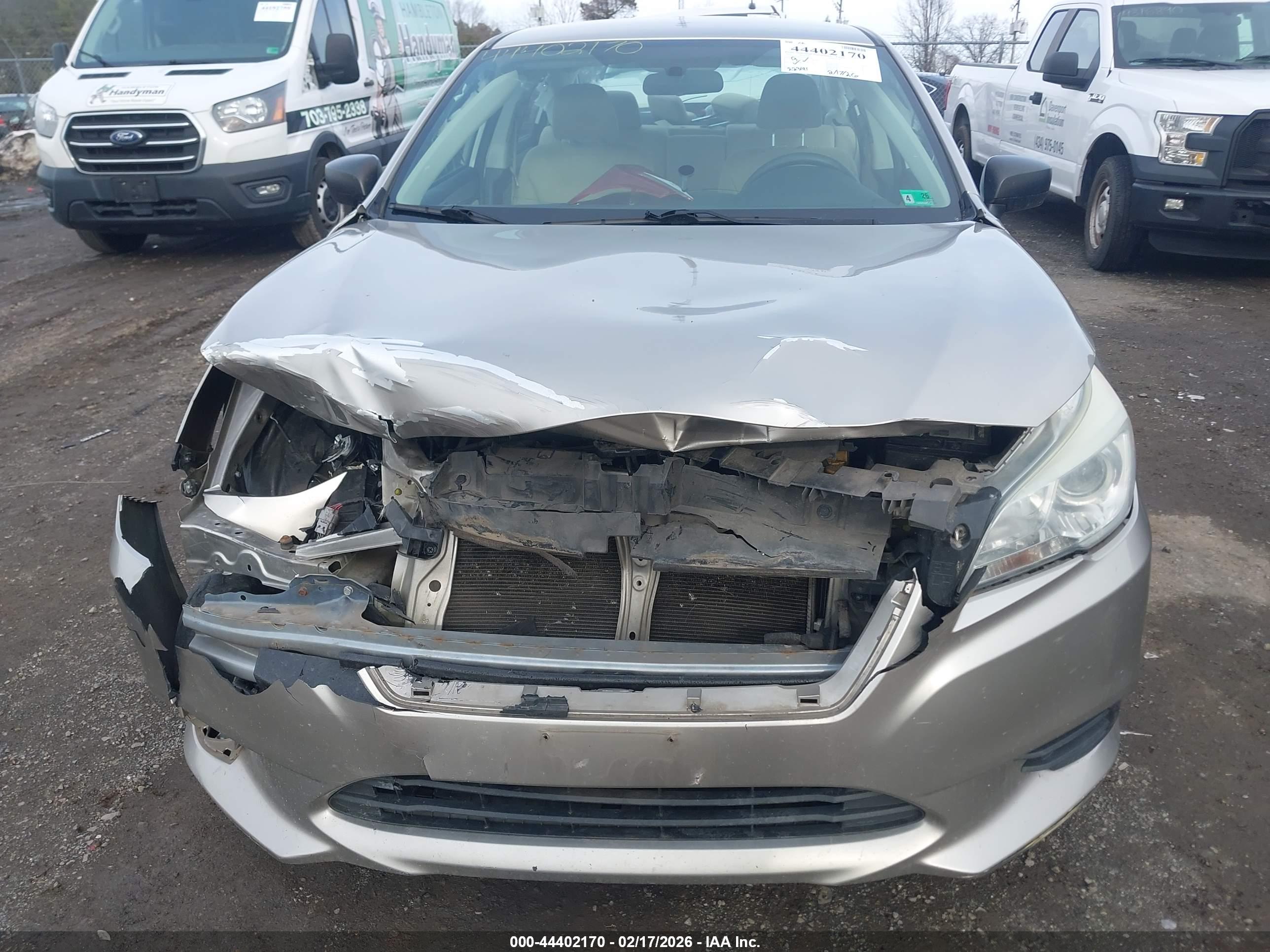 SUBARU LEGACY image 6
