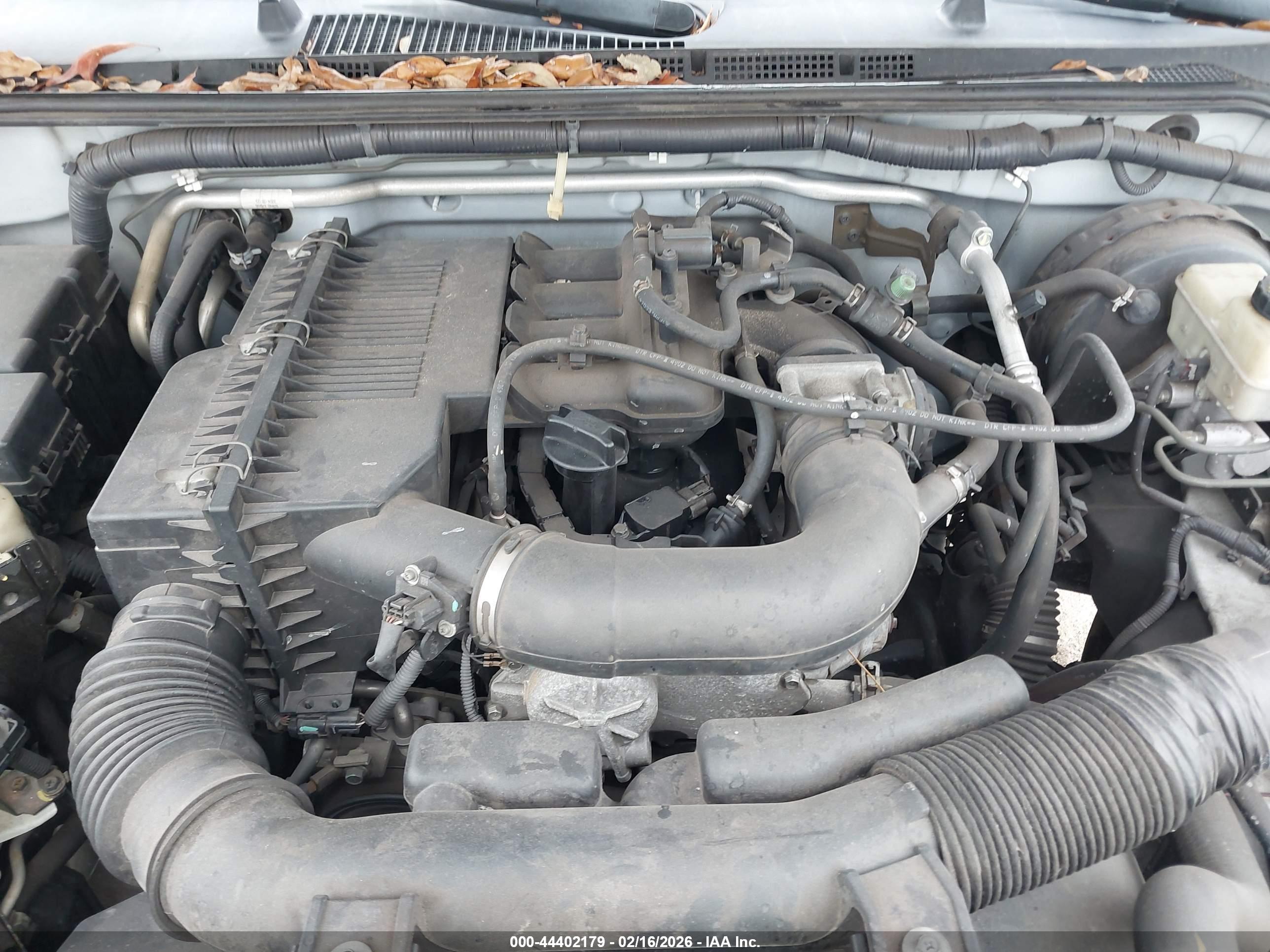 NISSAN FRONTIER image 10