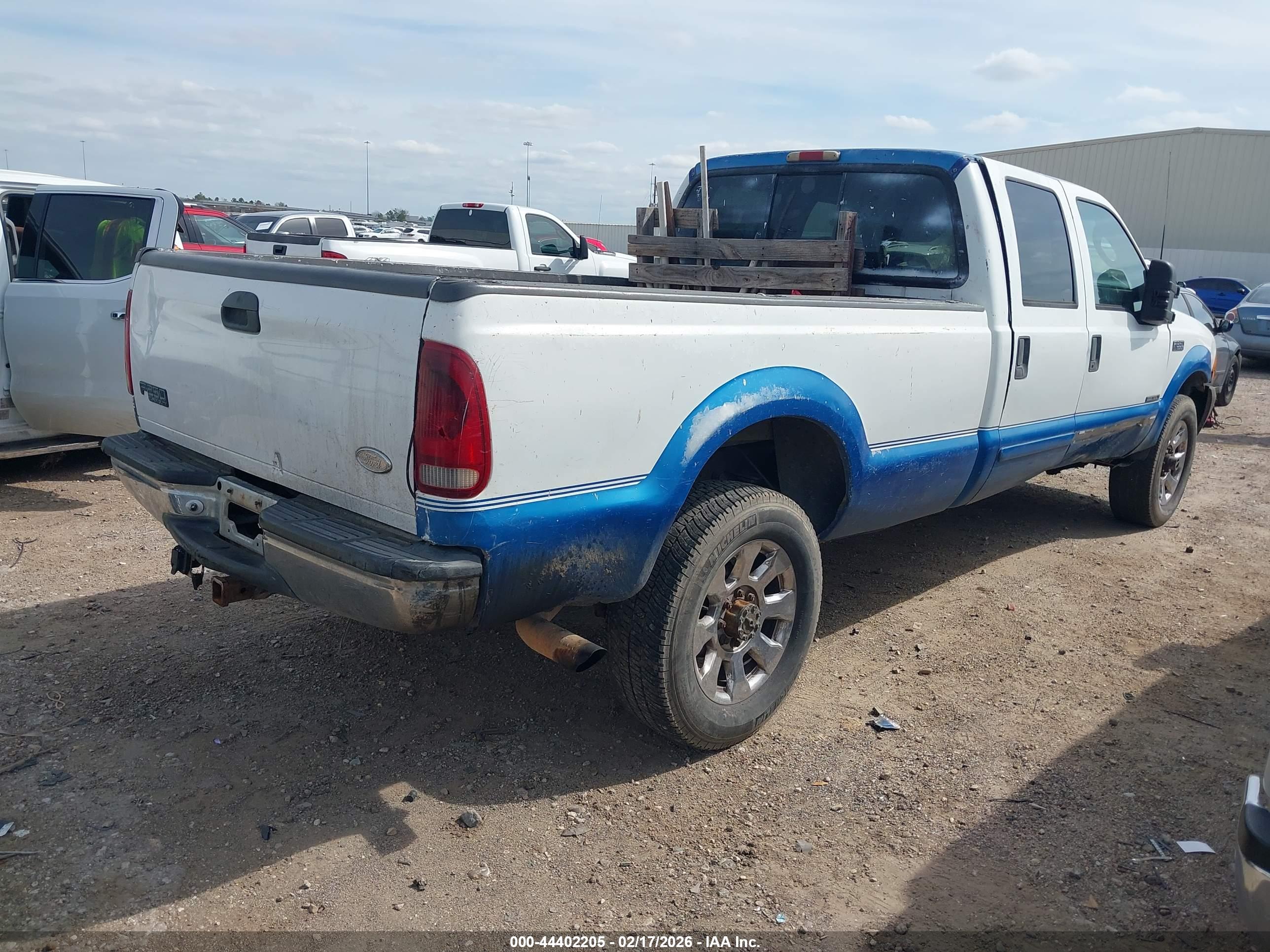 FORD F-350 image 4