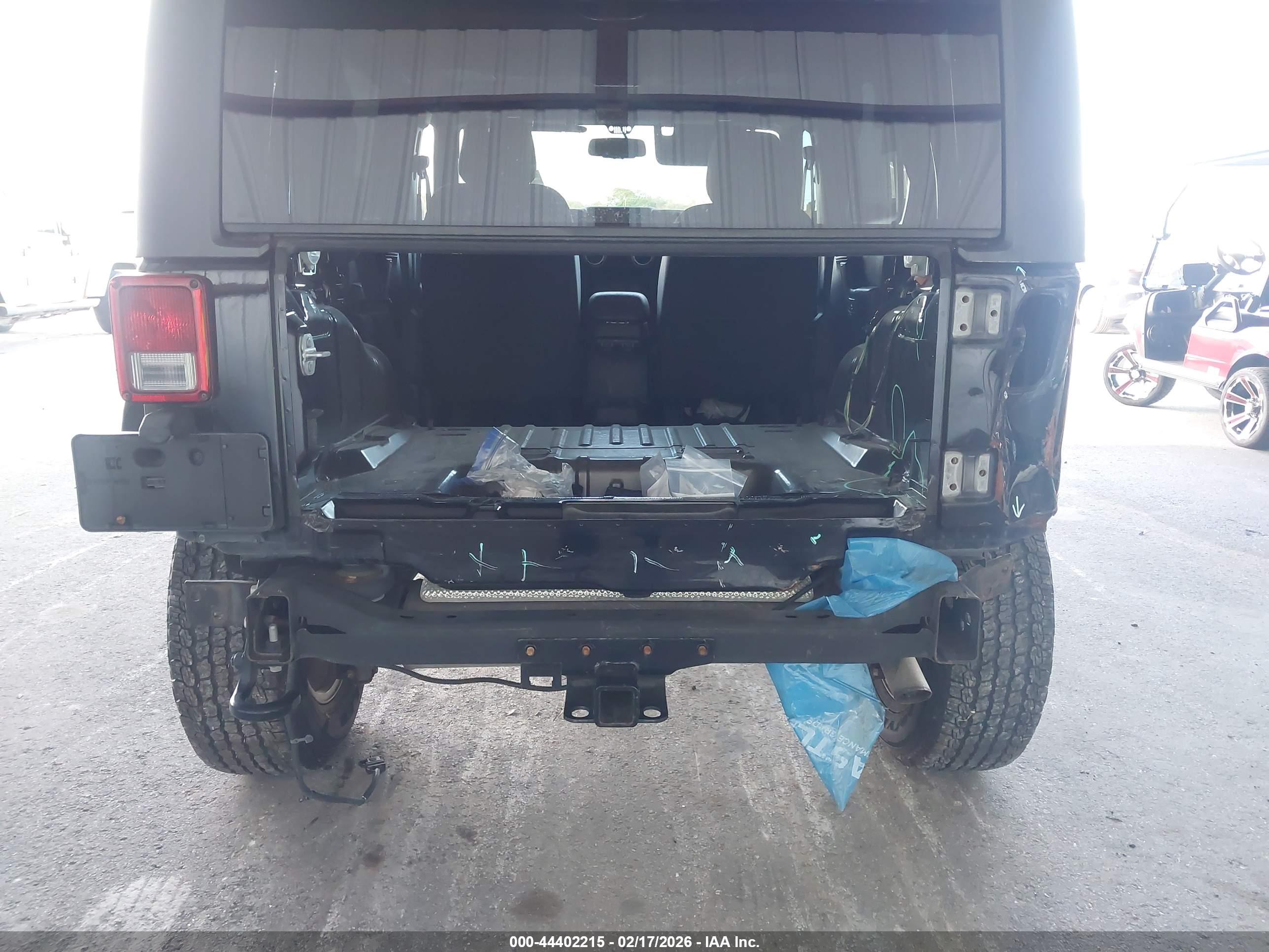 JEEP WRANGLER image 6