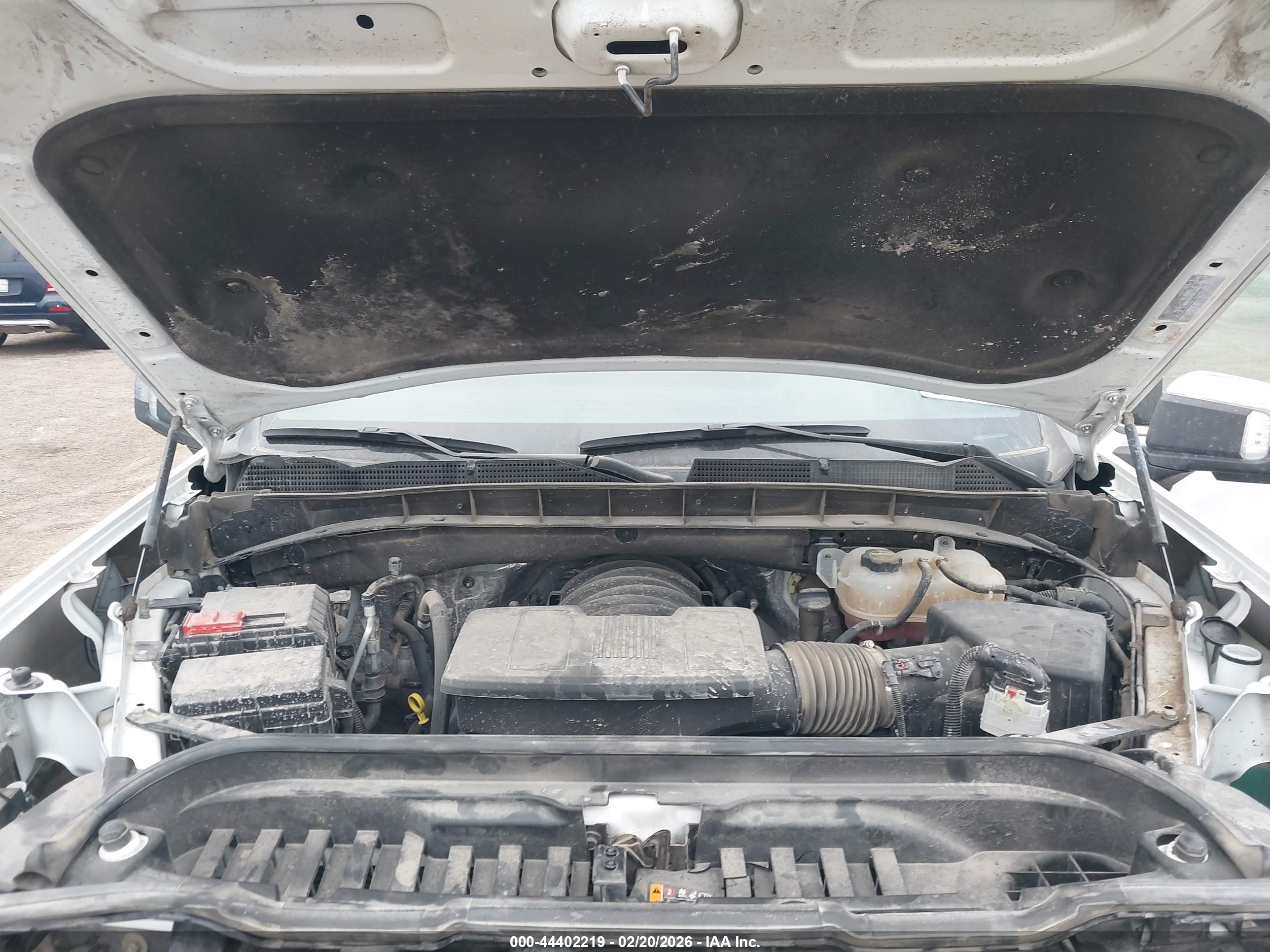 GMC SIERRA image 10