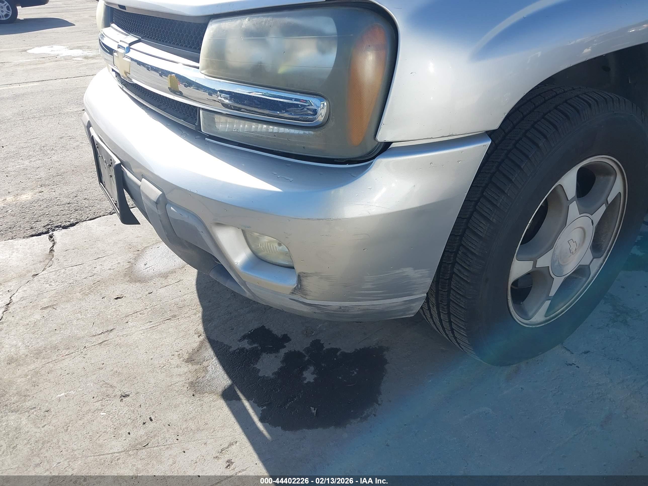 CHEVROLET TRAILBLAZER image 6