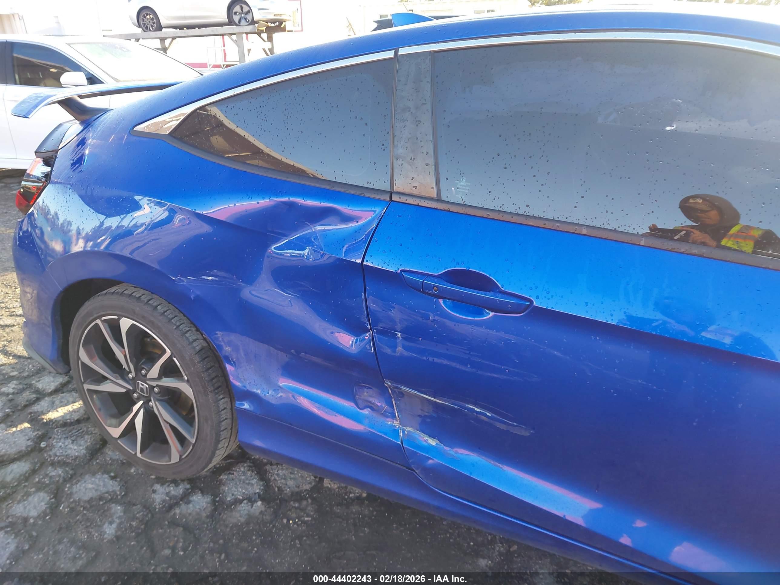 HONDA CIVIC image 6