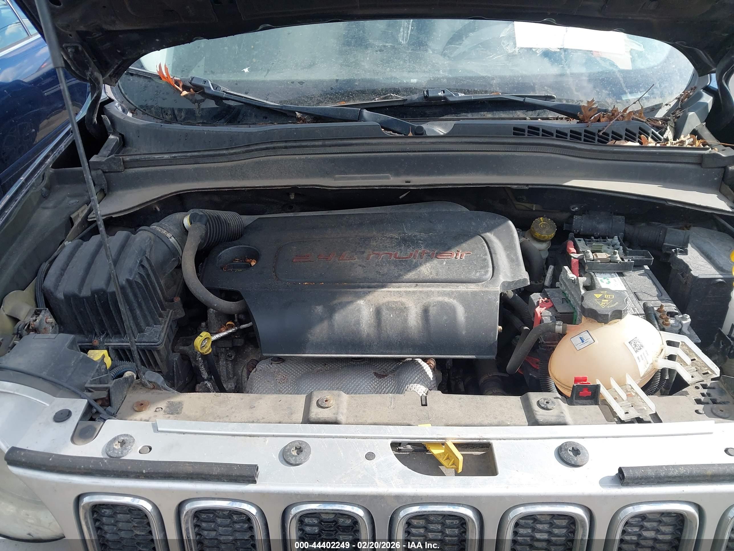 JEEP RENEGADE image 10