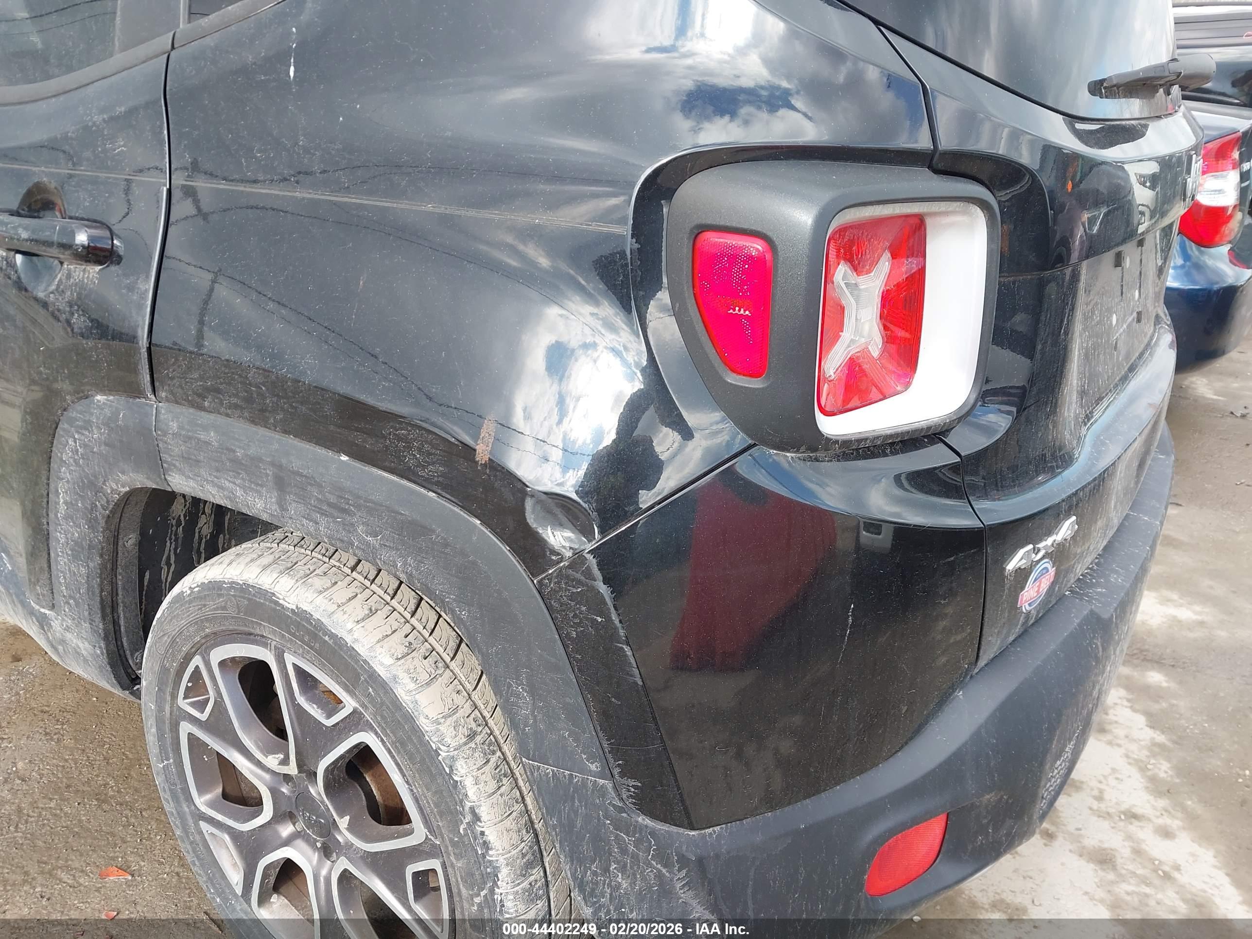 JEEP RENEGADE image 6