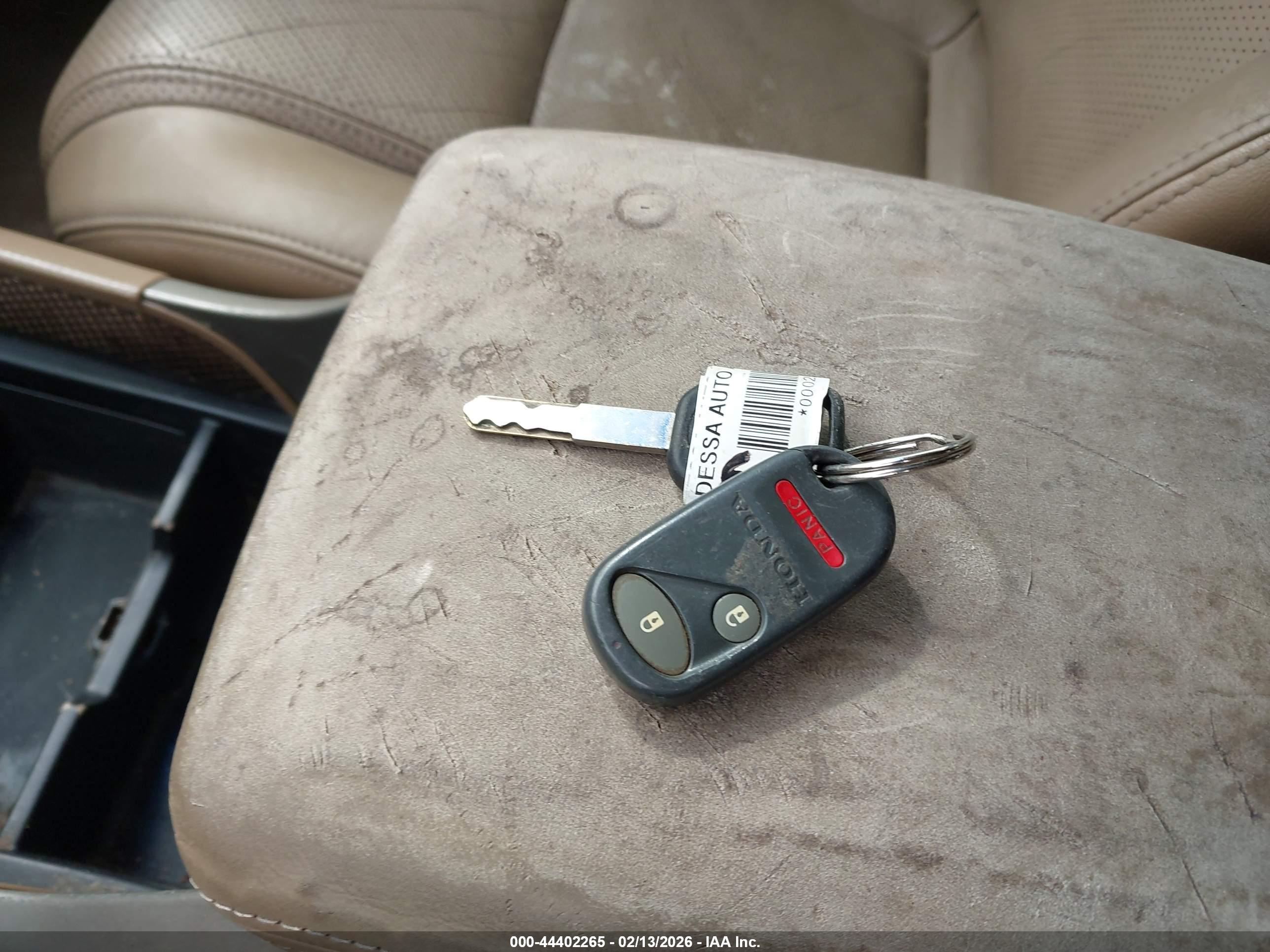 HONDA PILOT image 11
