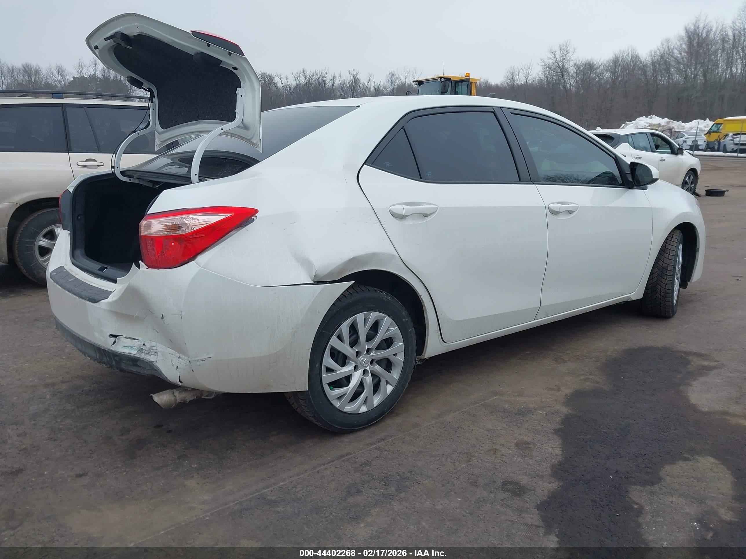 TOYOTA COROLLA image 4