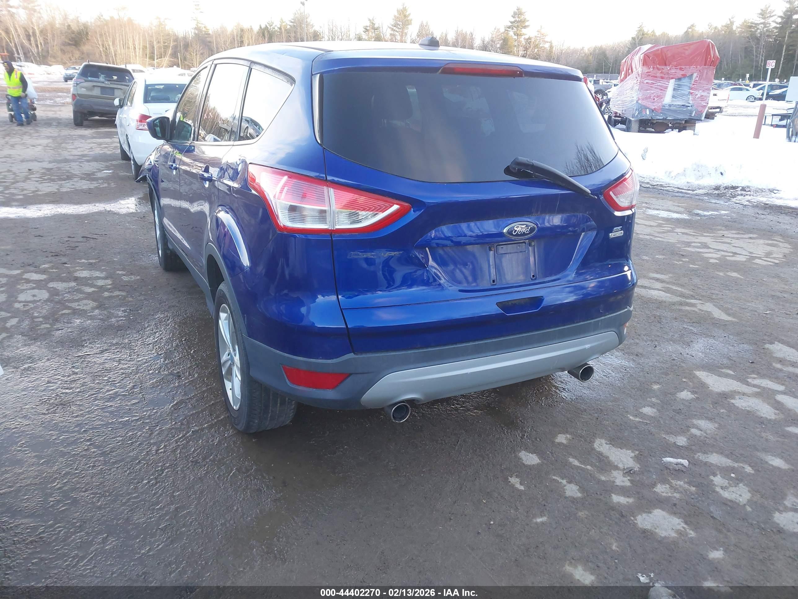 FORD ESCAPE image 3